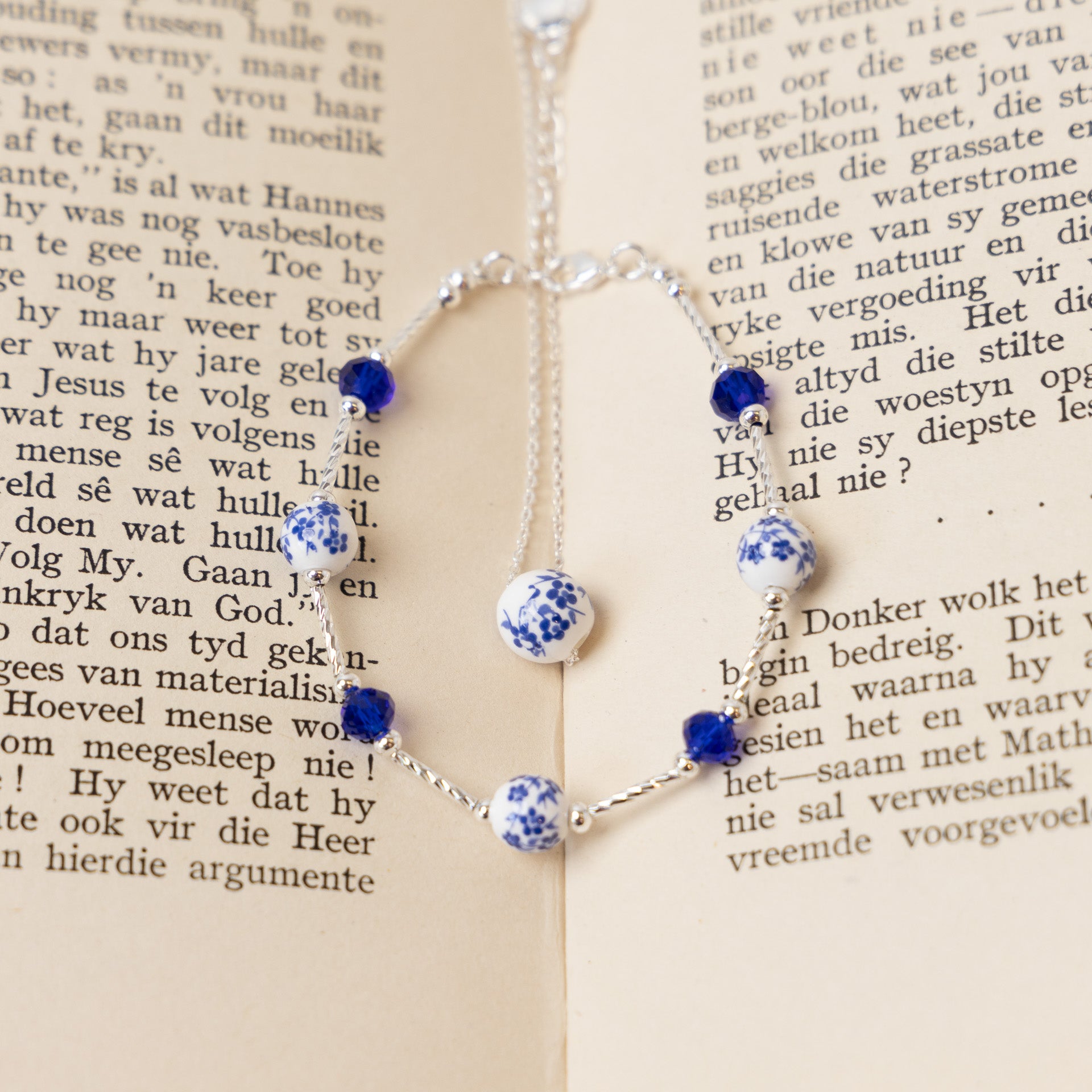 Floral Ceramic Bead Bracelet