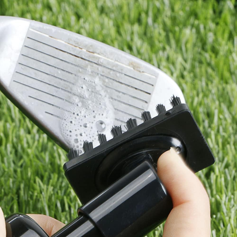 Golf Club Cleaning Kit (Black or Green)
