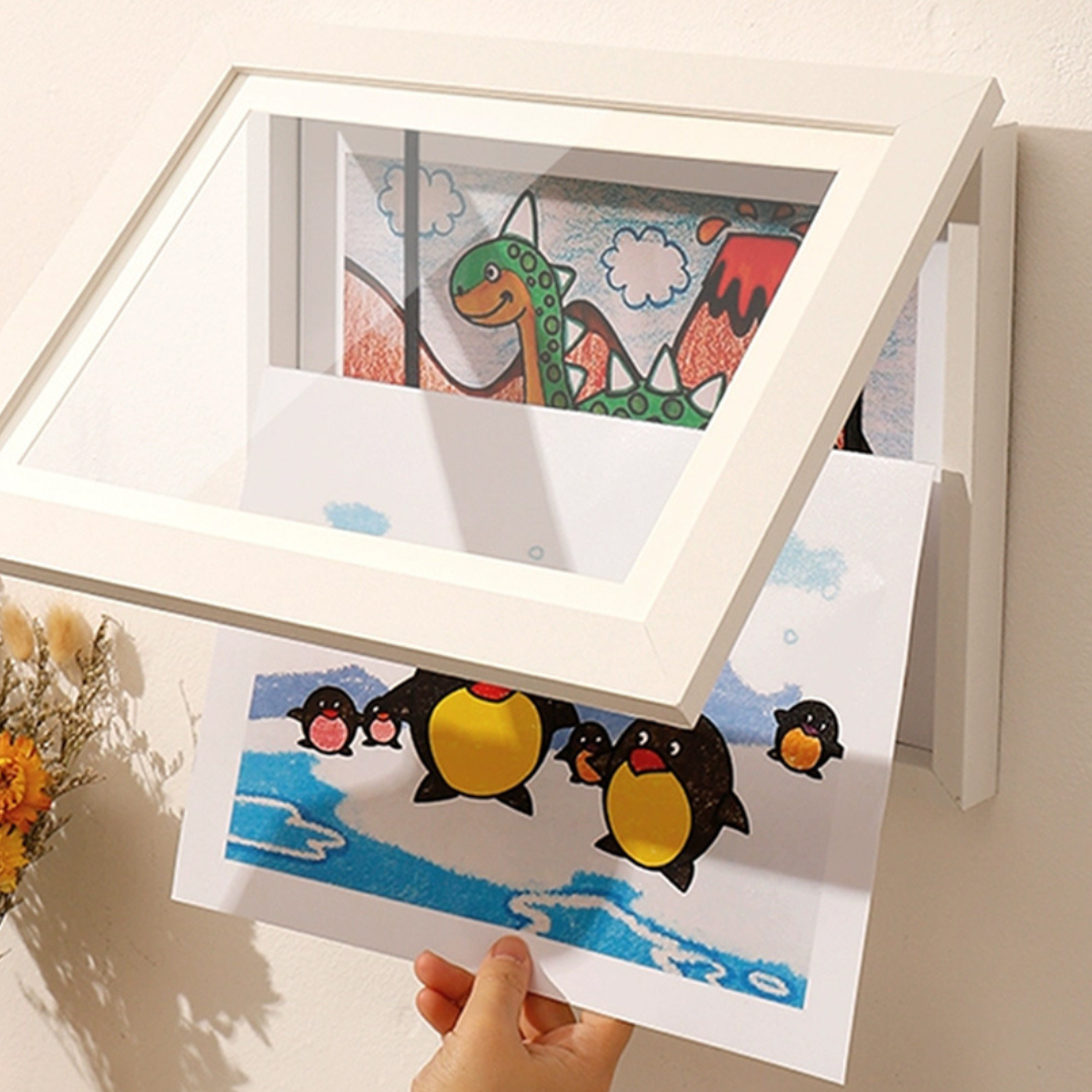 Kids' Artwork Storage and Display A4 Frame (Black / White)