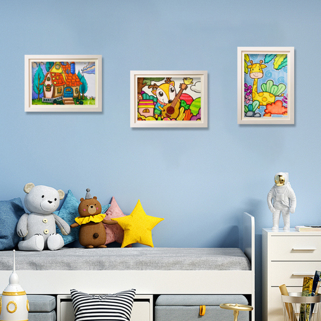 Kids' Artwork Storage and Display A4 Frame (Black / White)