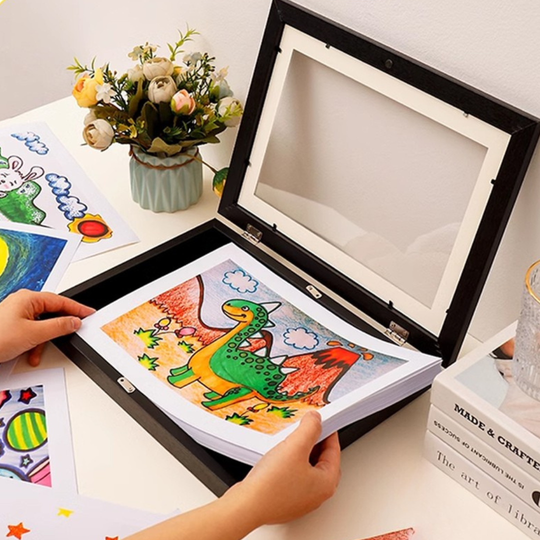 Kids' Artwork Storage and Display A4 Frame (Black / White)