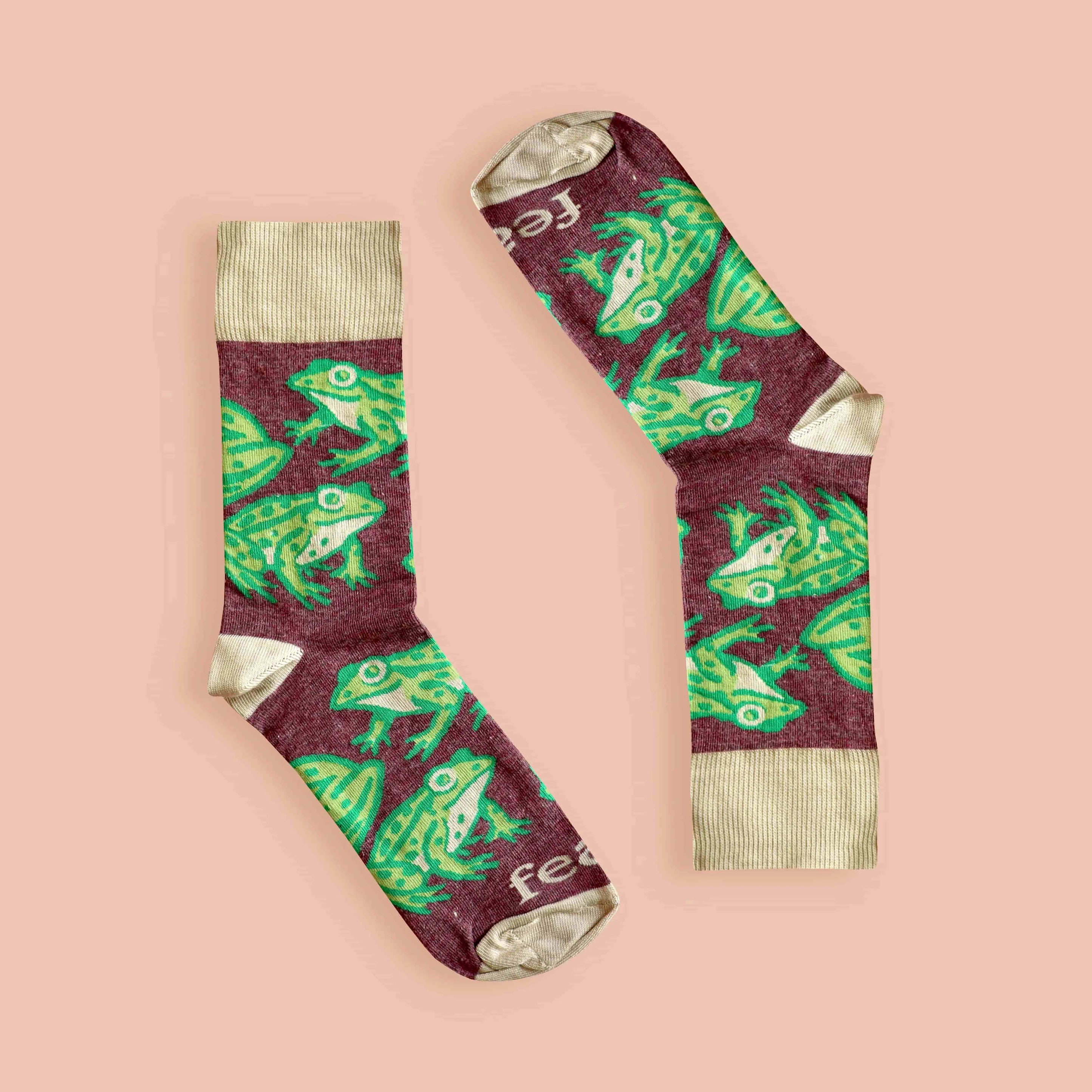 Cape River Frog Socks (His & Hers sizes)