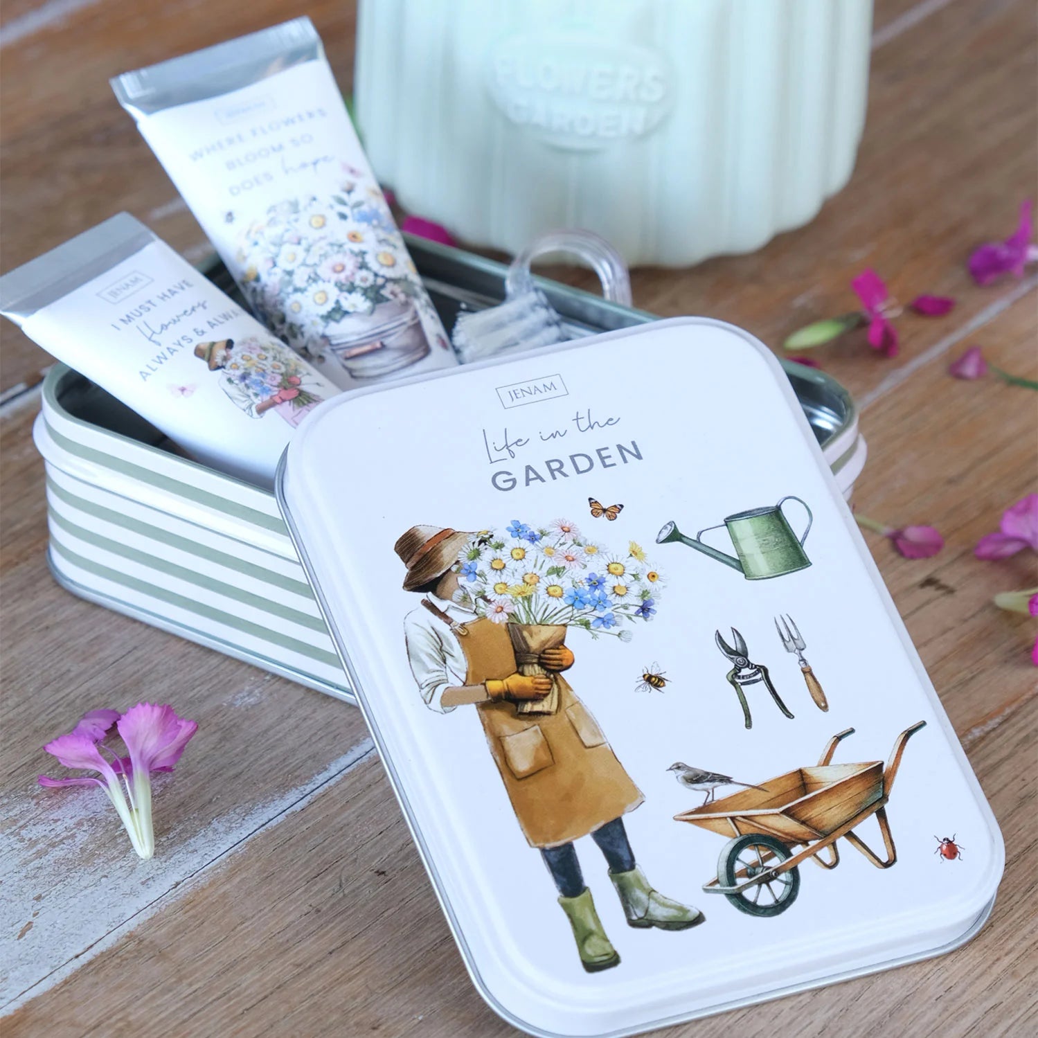 Life in the Garden – Garden Treasures Mini Gift Tin