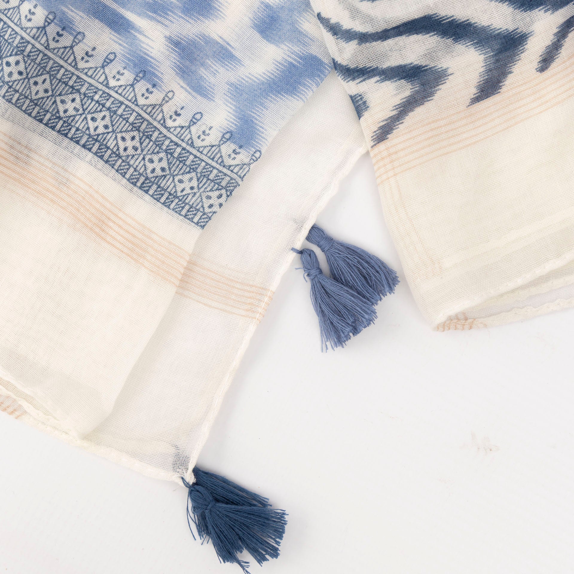 Scented Scarf & Sachet Gift Set (assorted styles)