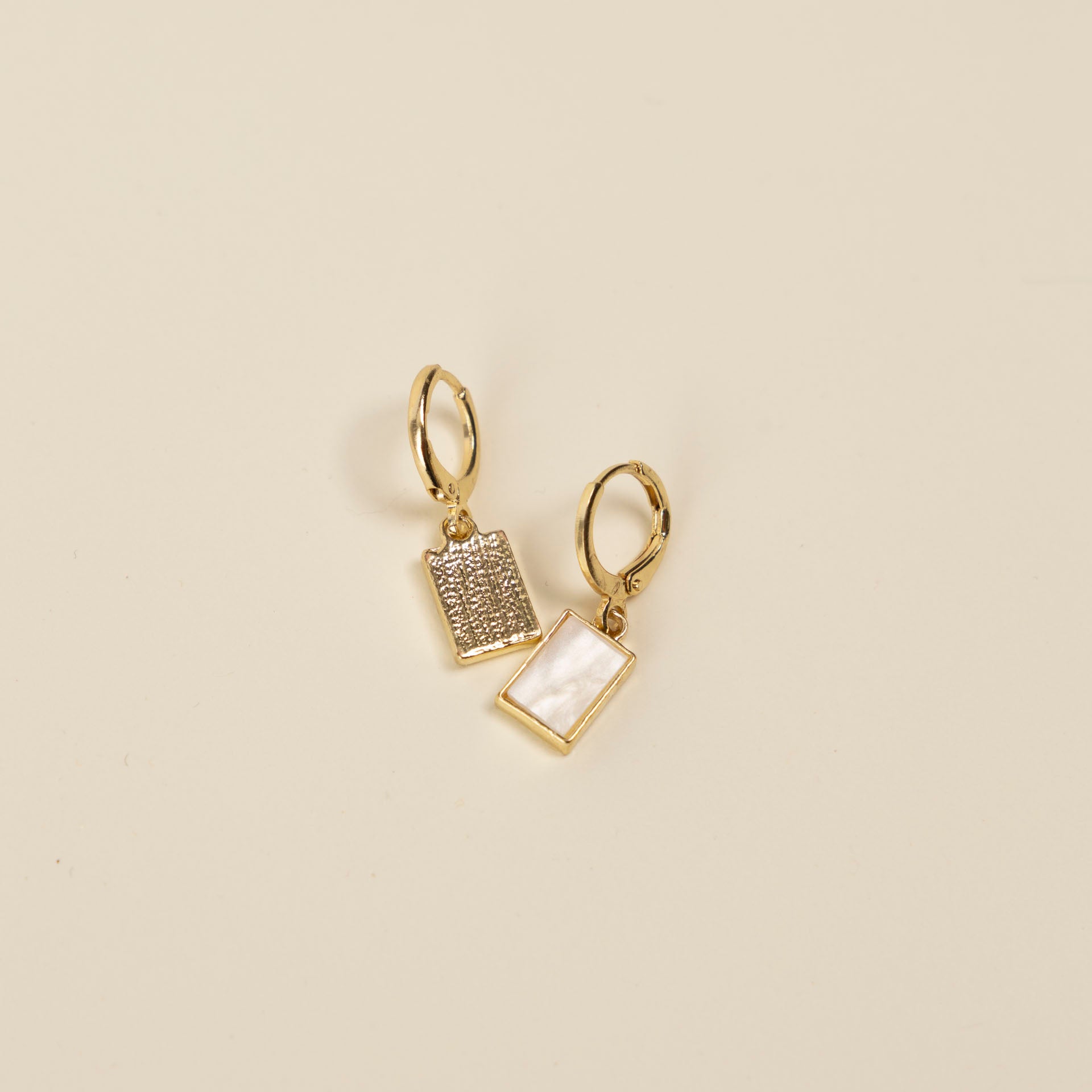 Stainless Steel Minimalist Pearlescent Earrings