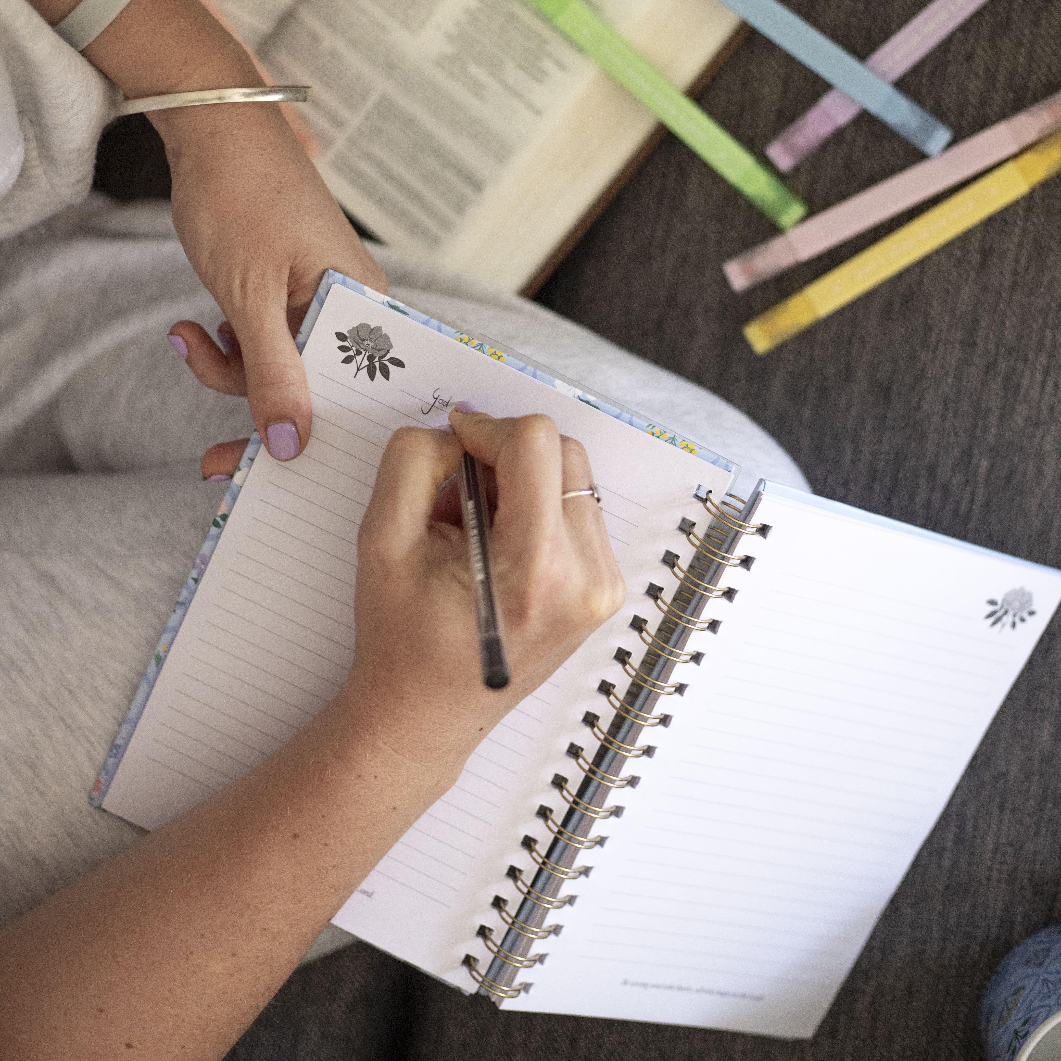 Scripture & Verse Spiral Notebook and Sticky Notes Set