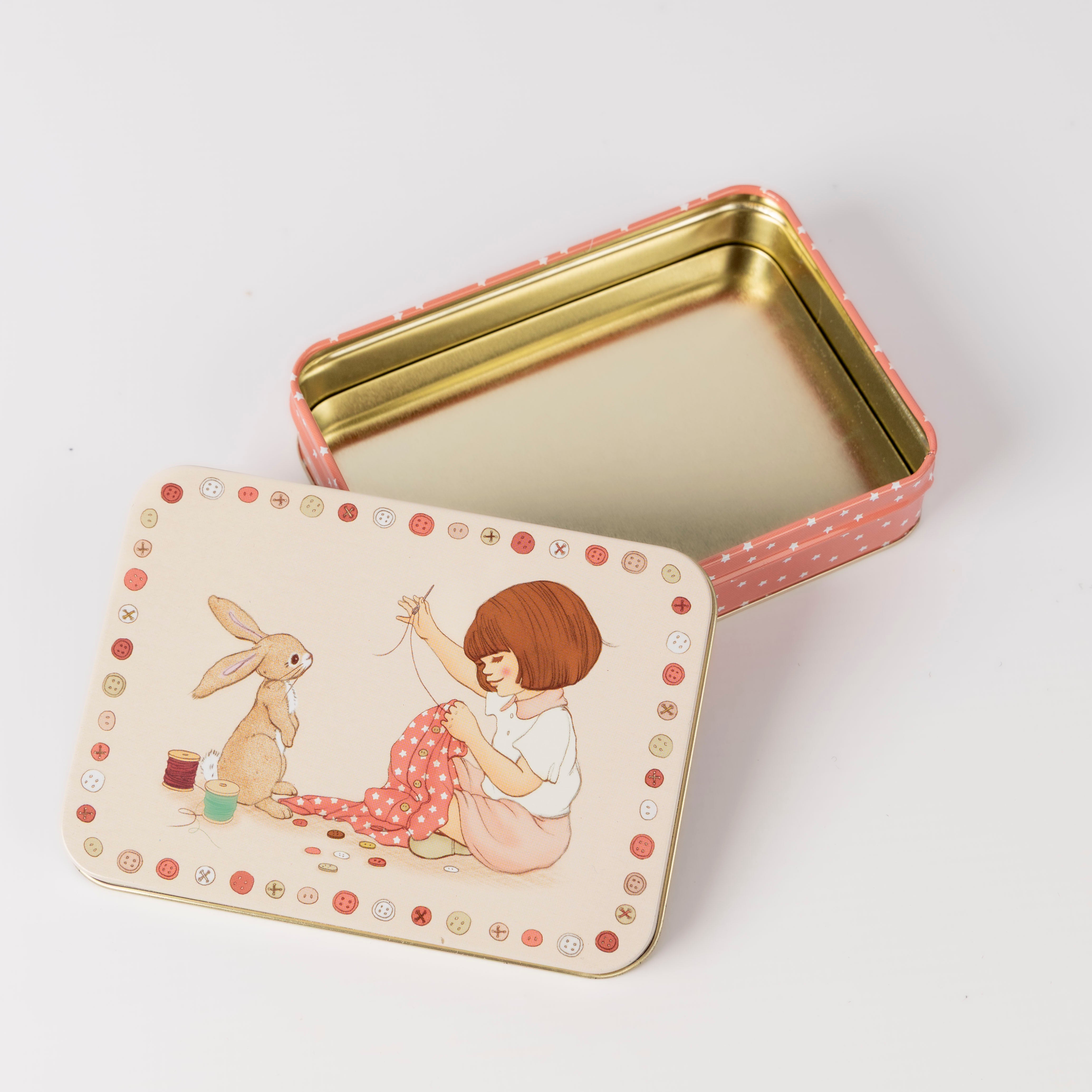 Belle & Boo Vintage Illustrated Sewing Tin