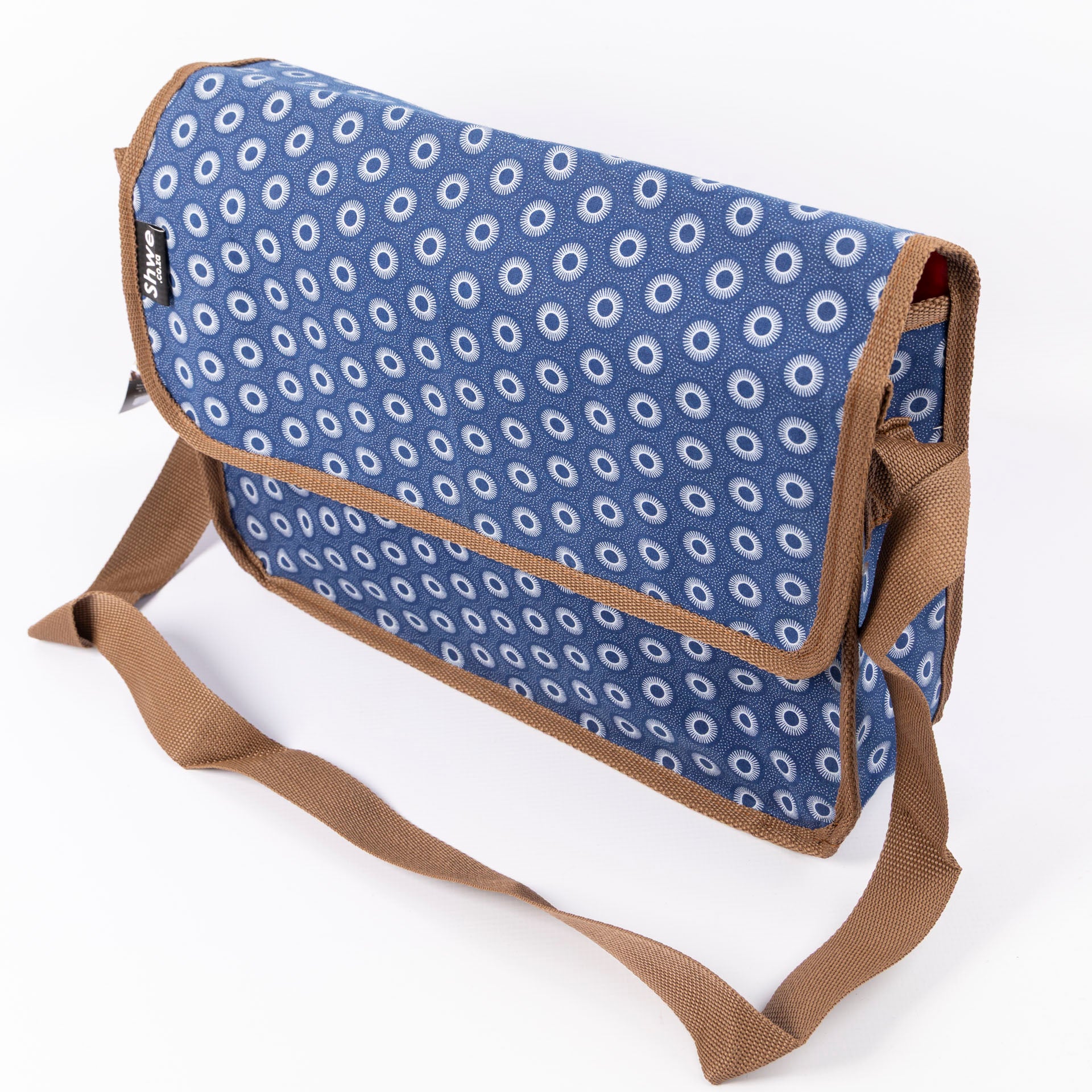 Shwe Messenger Bag