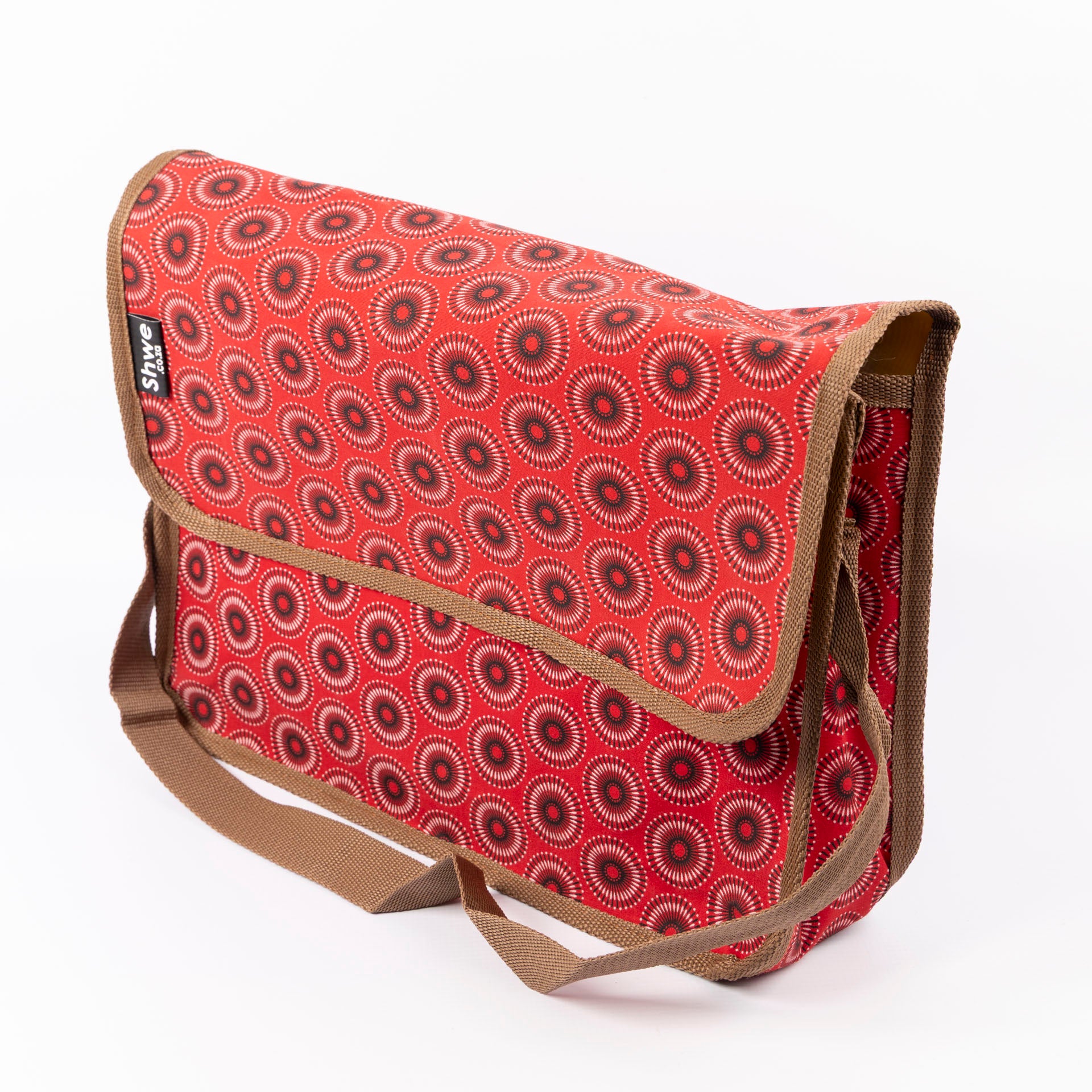 Shwe Messenger Bag