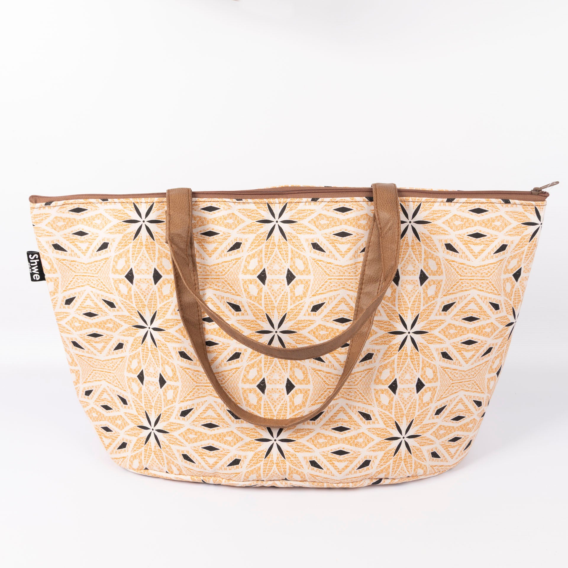 Shwe Overnight Travel Bag