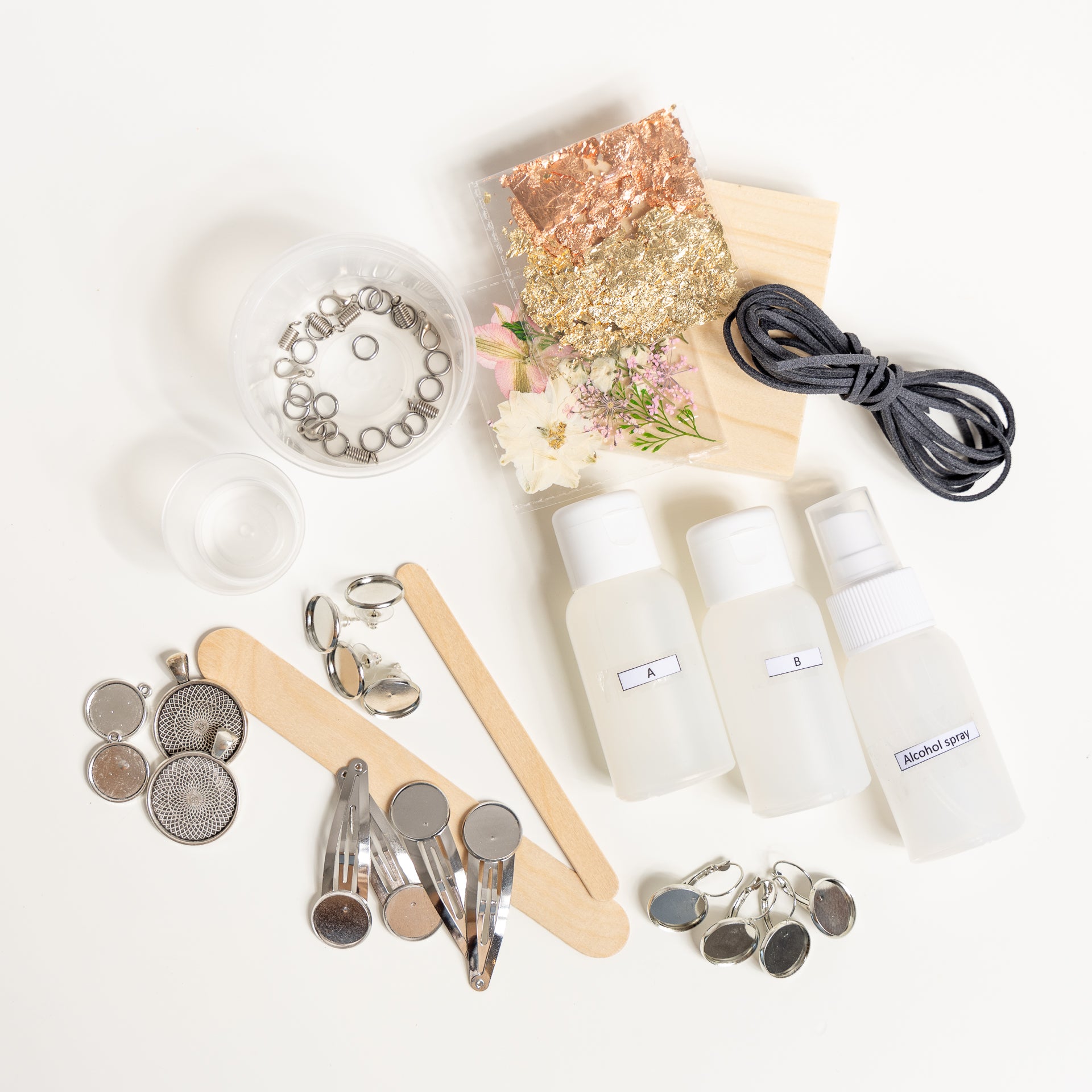 Make Your Own Resin Jewellery Kit