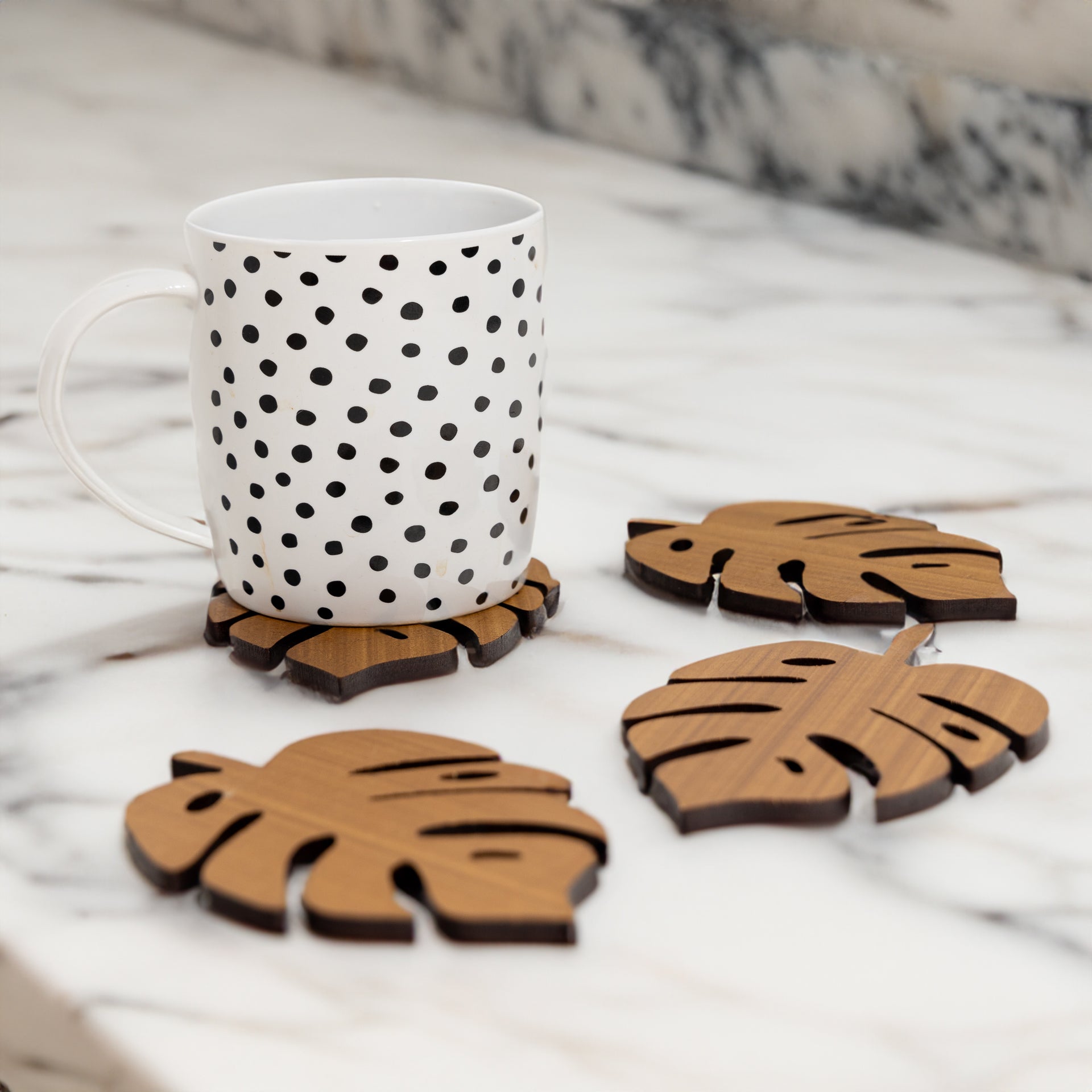 Monstera Leaf Wooden Coasters (Set of 4)