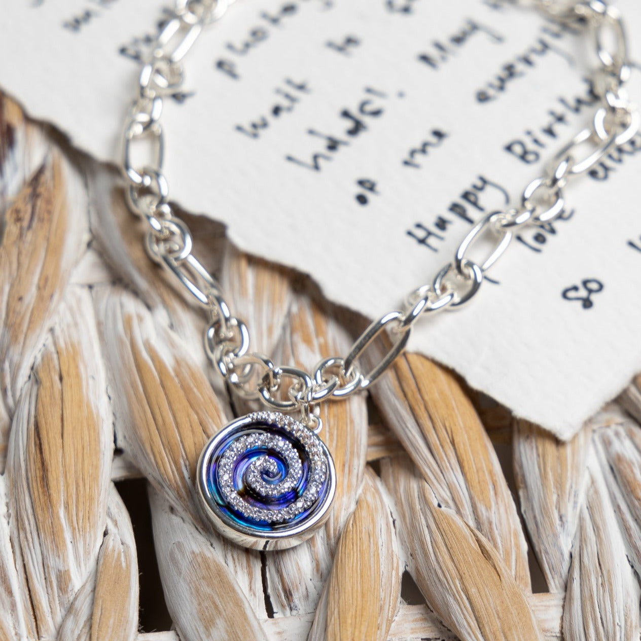 Pāua Shell Swirl Bracelet