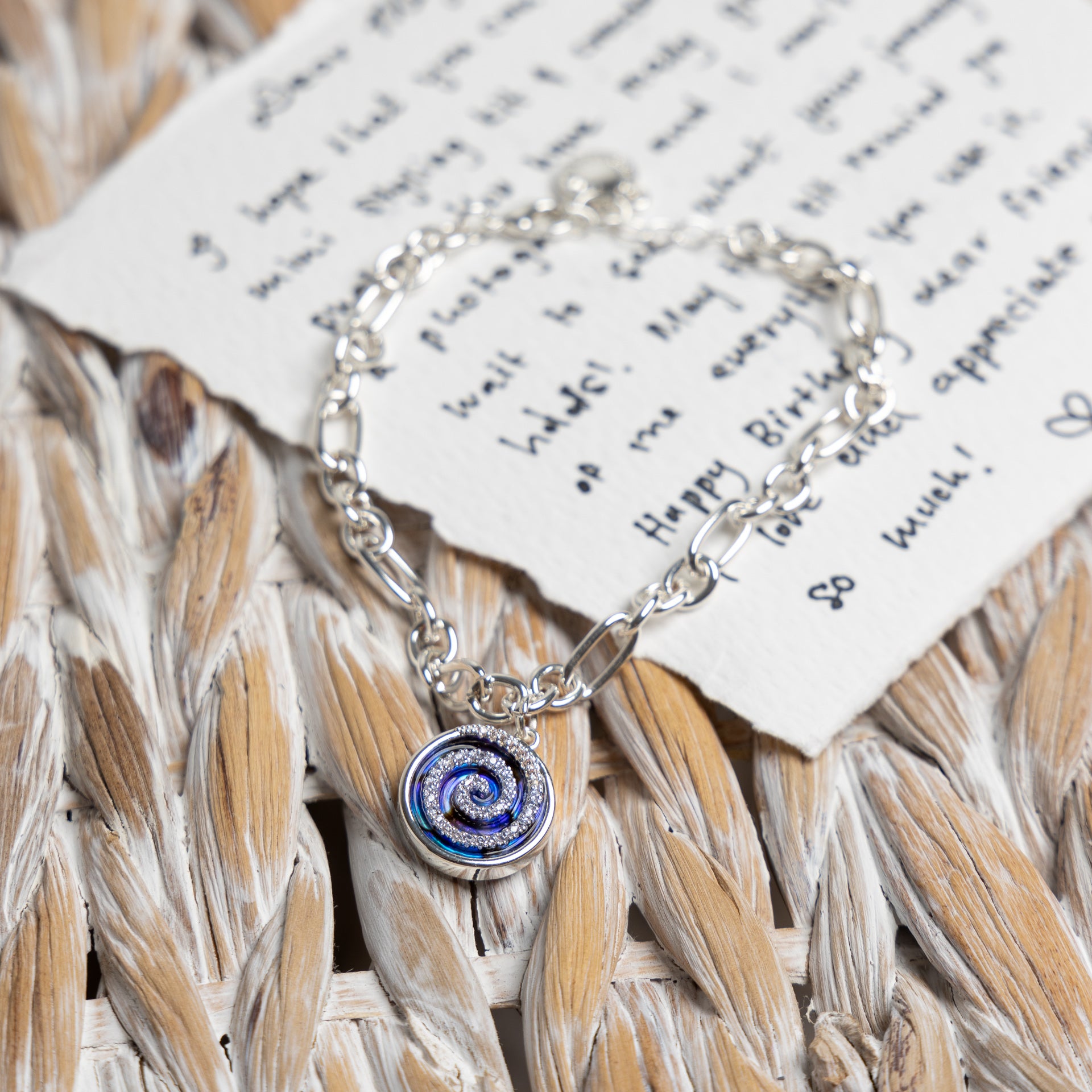 Pāua Shell Swirl Bracelet