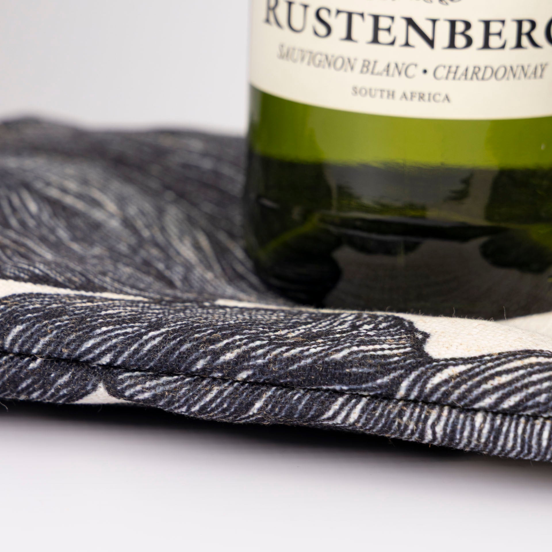 The Wine Collection – Luxury Cooler Totes (Single or Double – assorted styles)