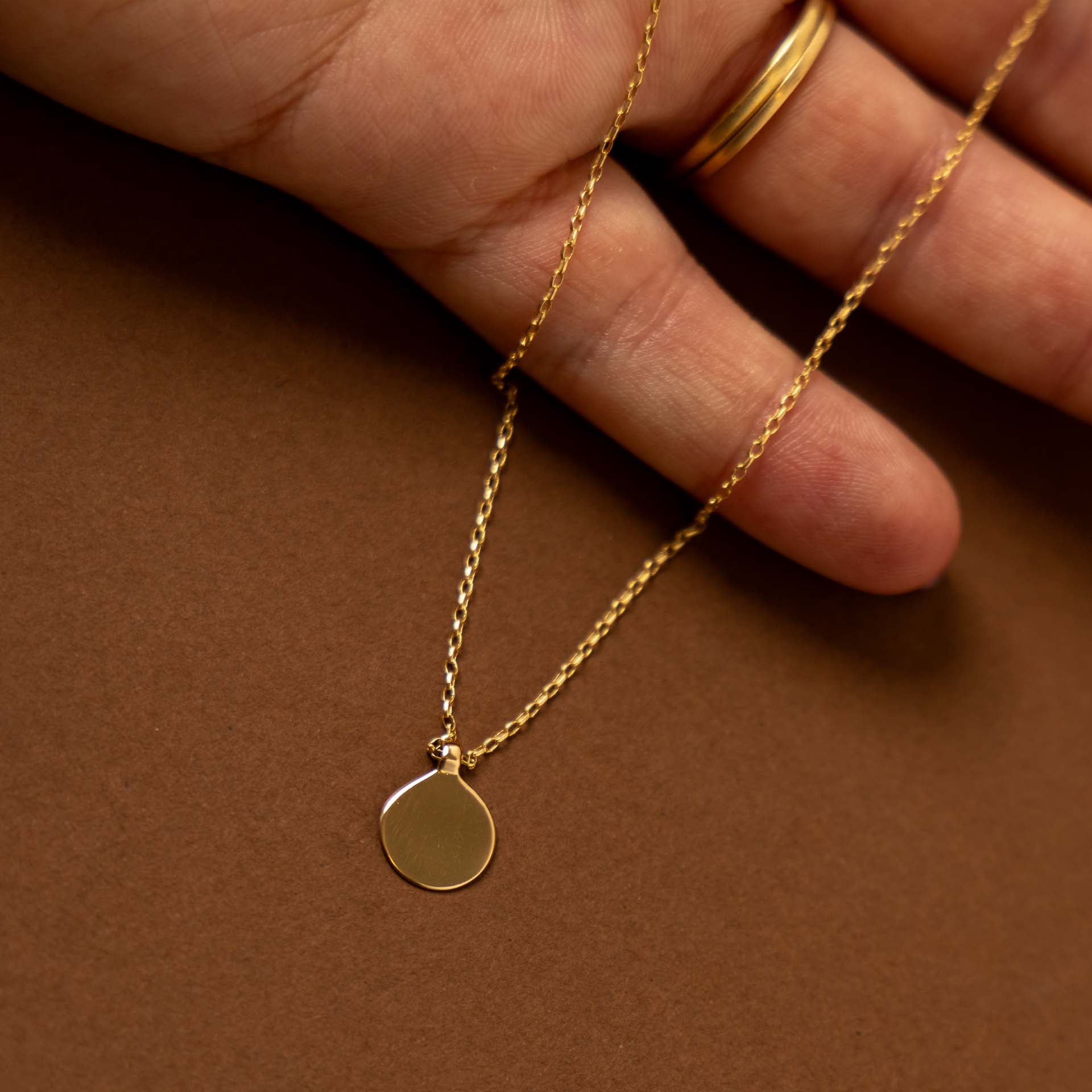 "Centred" Disc Charm Necklace (Sterling Silver / Gold-Plated)
