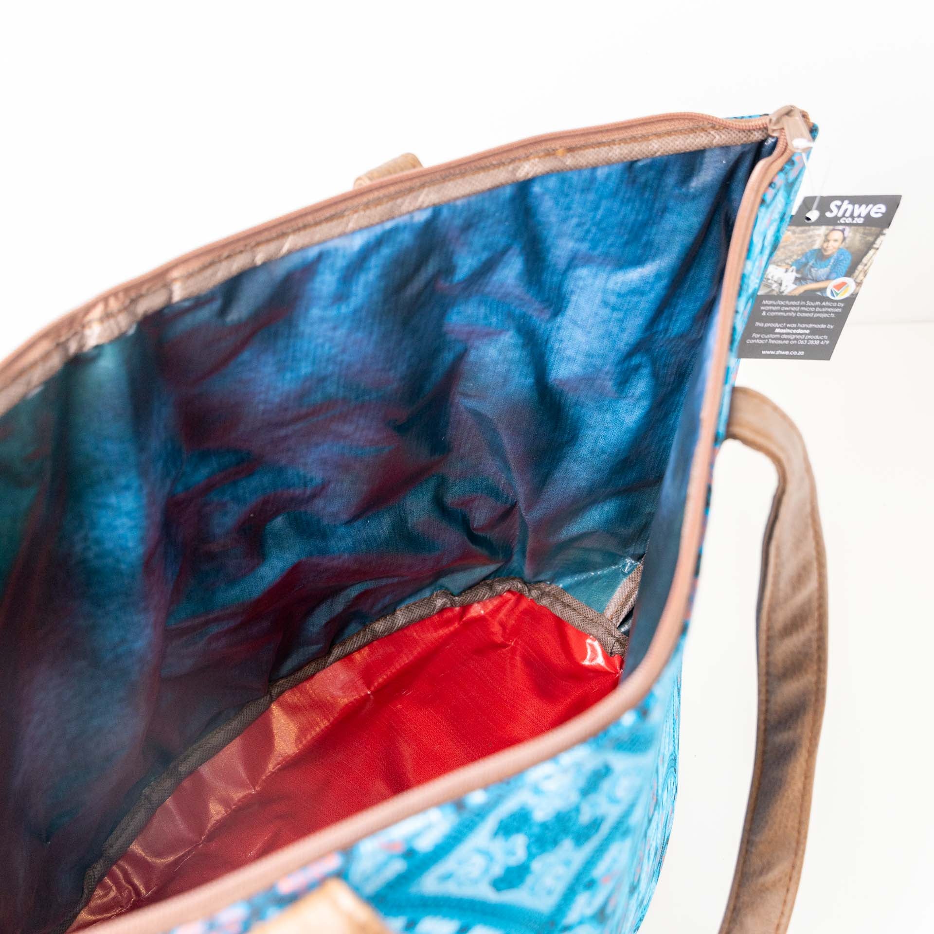 Shwe Overnight Travel Bag