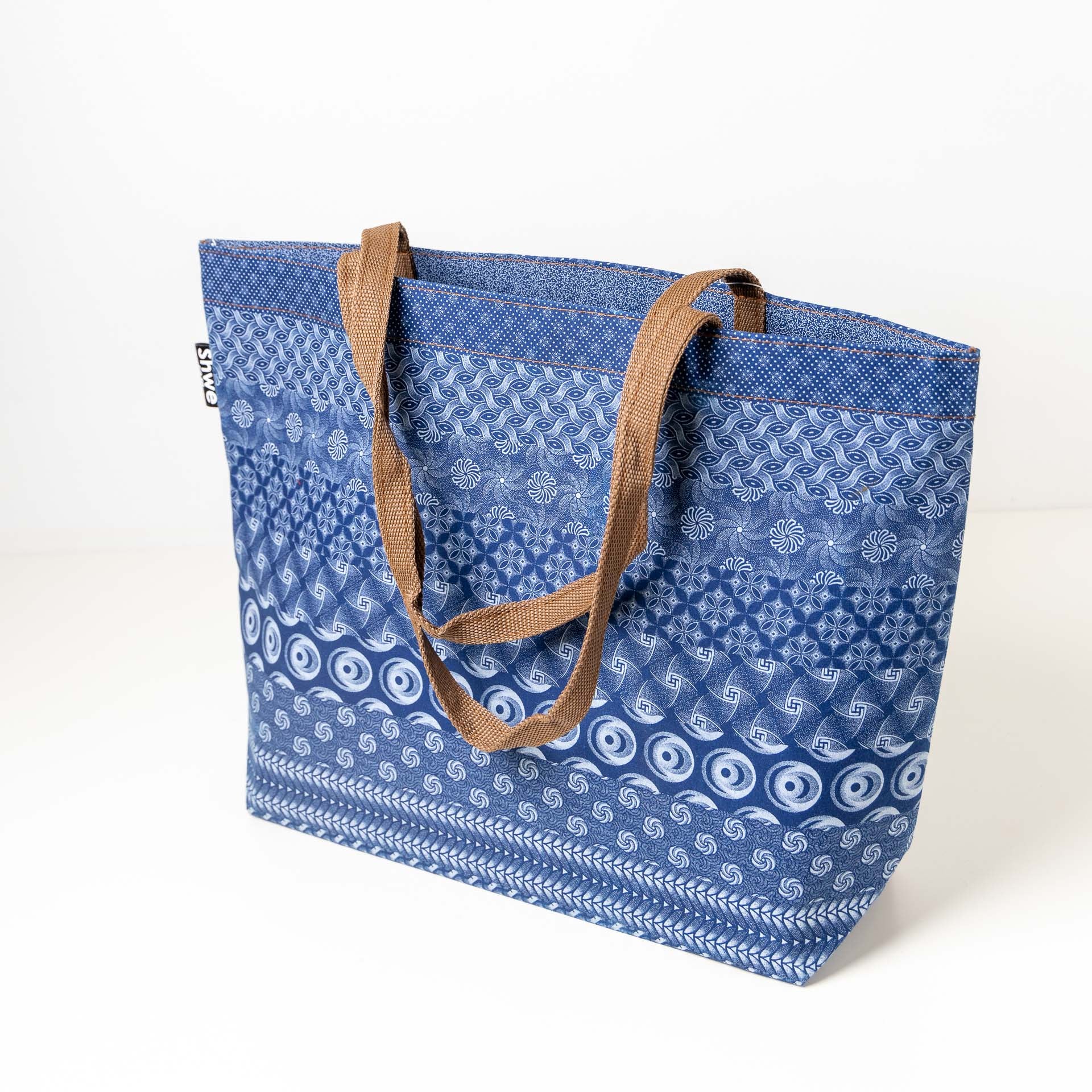 Shwe Basic Shopper Tote