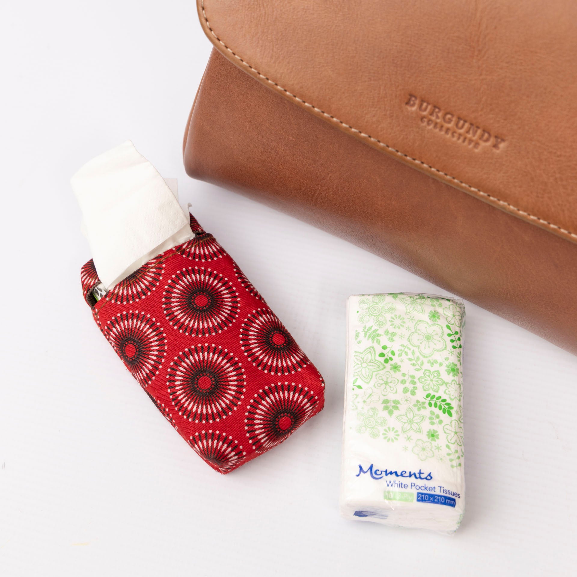 Shwe Pocket Tissue Holder