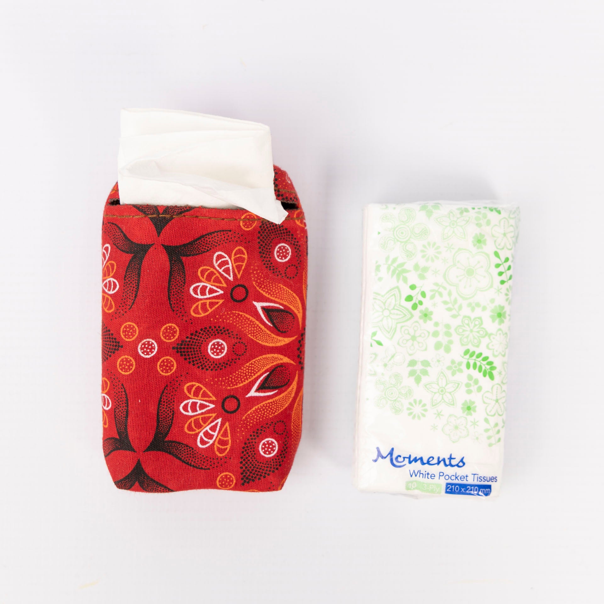 Shwe Pocket Tissue Holder