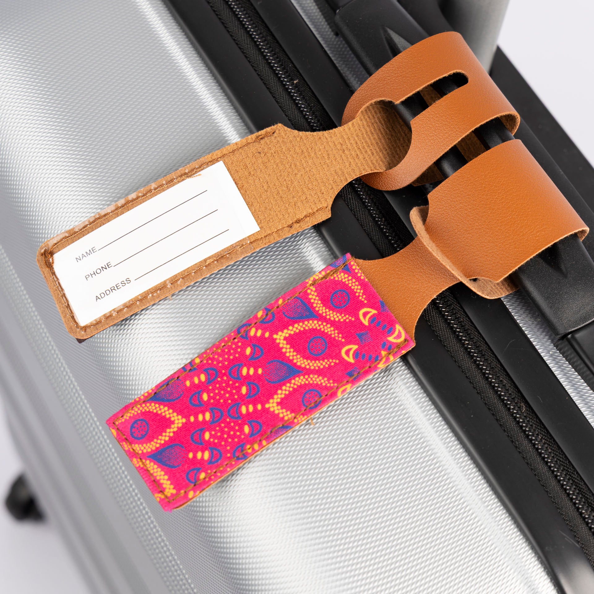 Shwe Luggage Tags (set of 2)