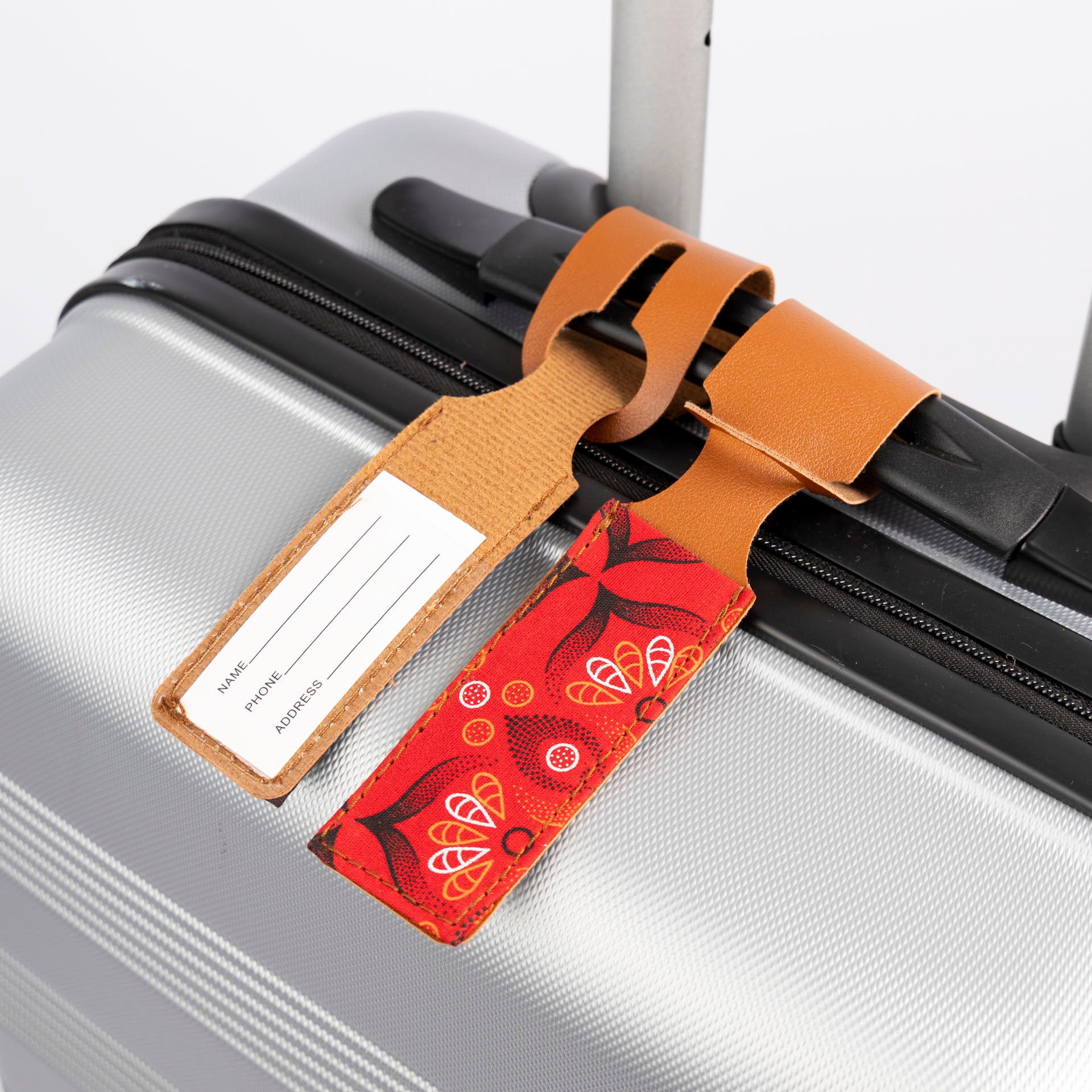 Shwe Luggage Tags (set of 2)