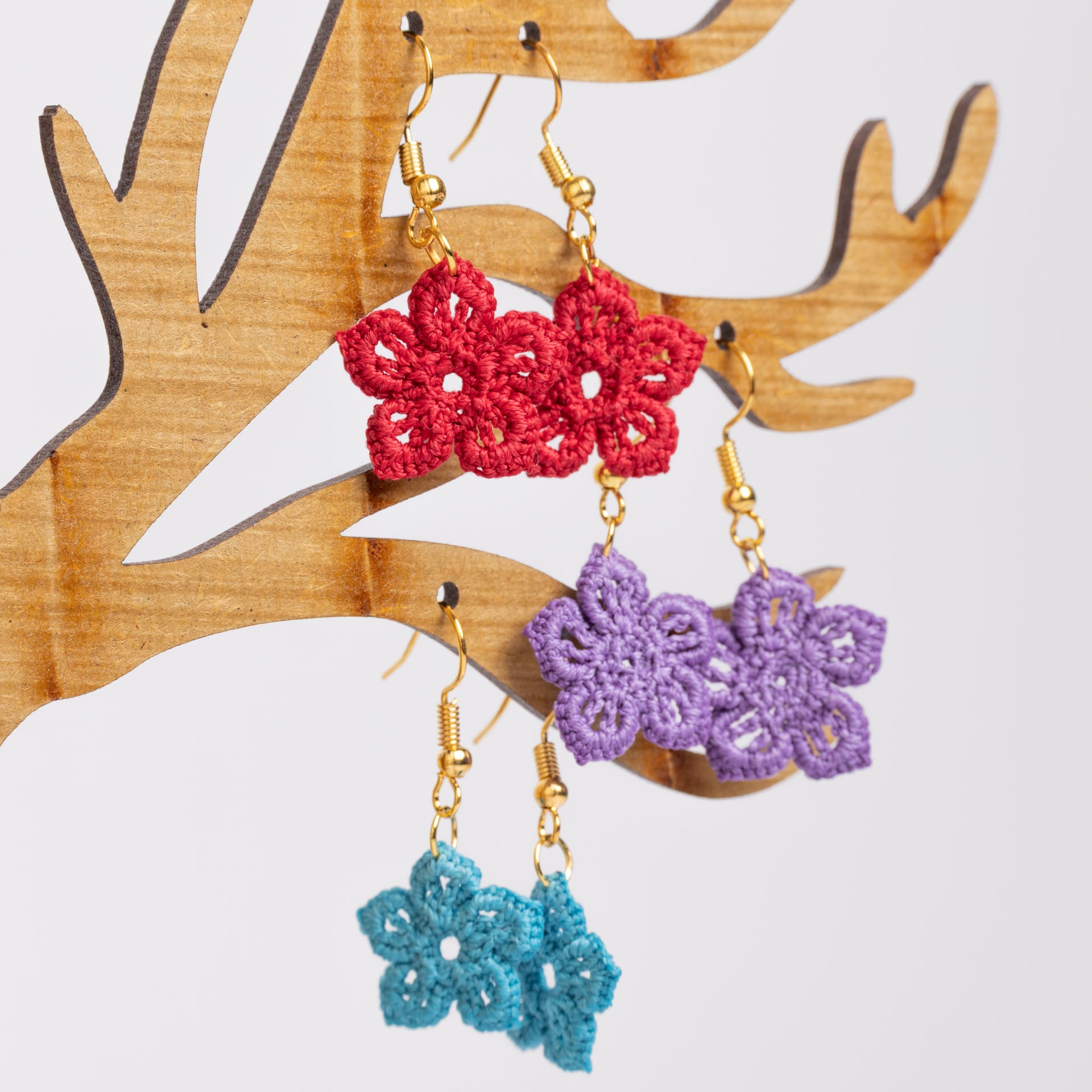 Micro Crochet Flower Dangle Earrings (assorted colours)
