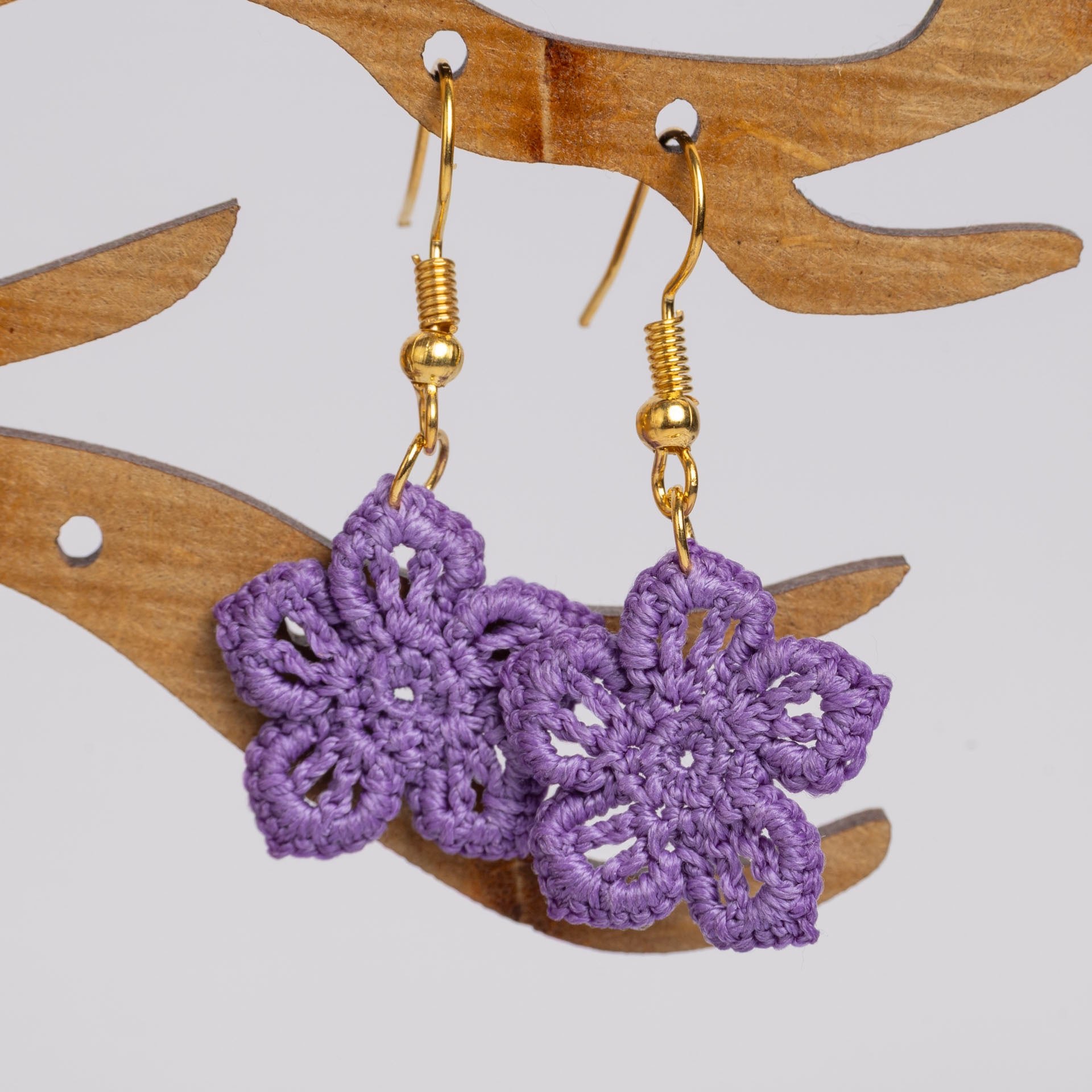 Micro Crochet Flower Dangle Earrings (assorted colours)