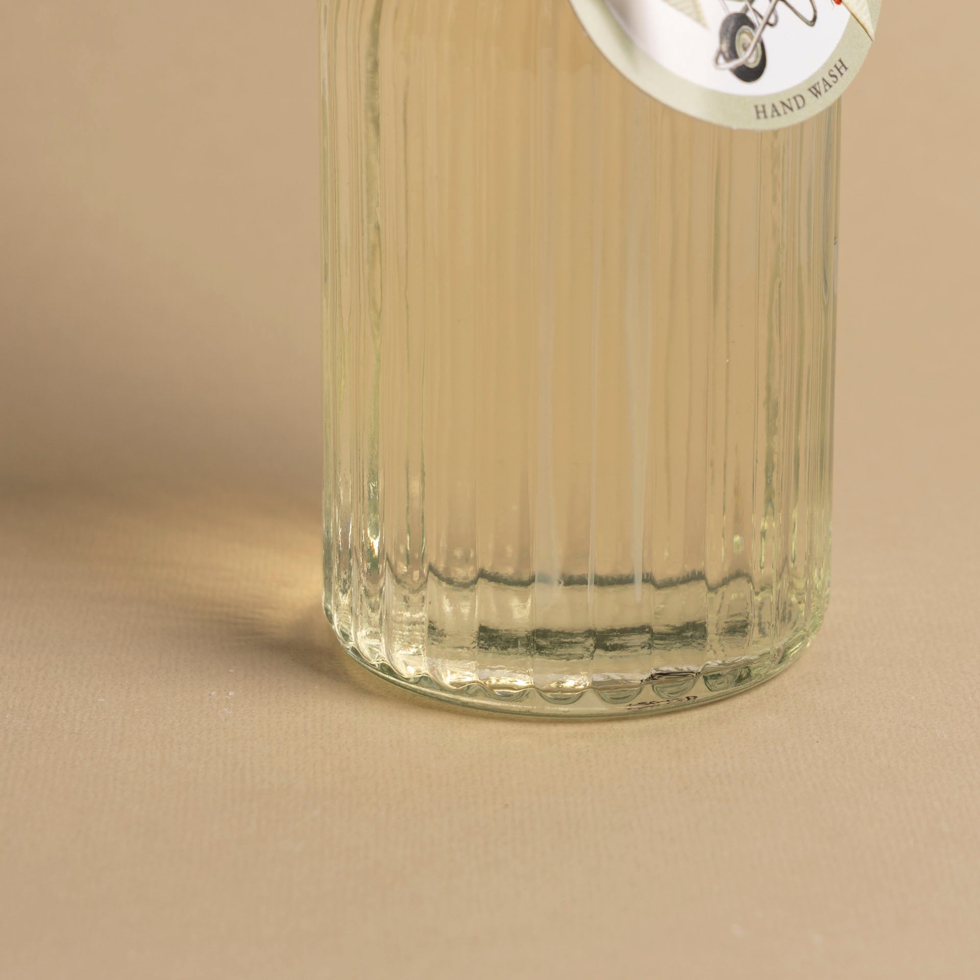 Life in the Garden – Hand Wash in Glass Bottle