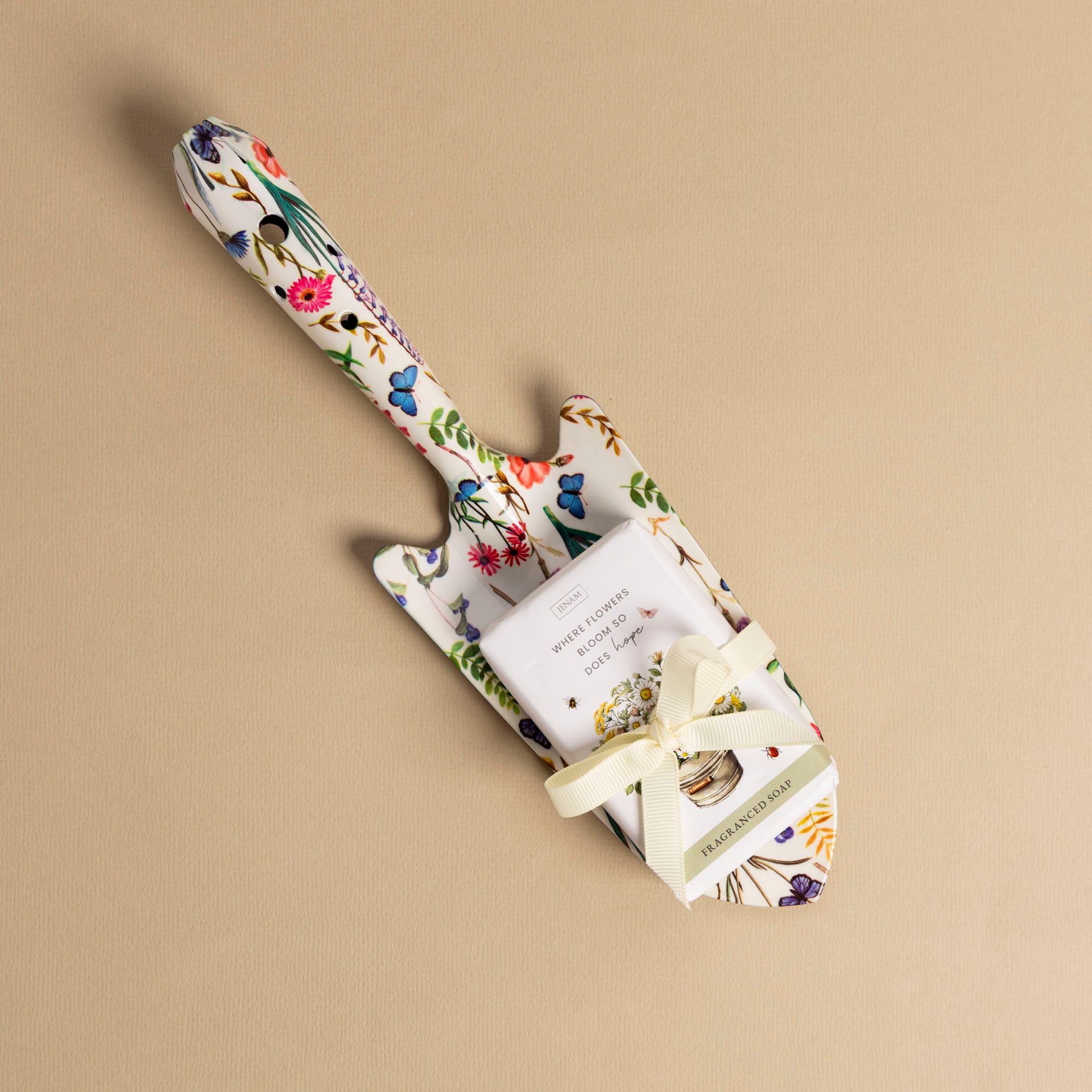 Life in the Garden – Plant a Garden Gift Set