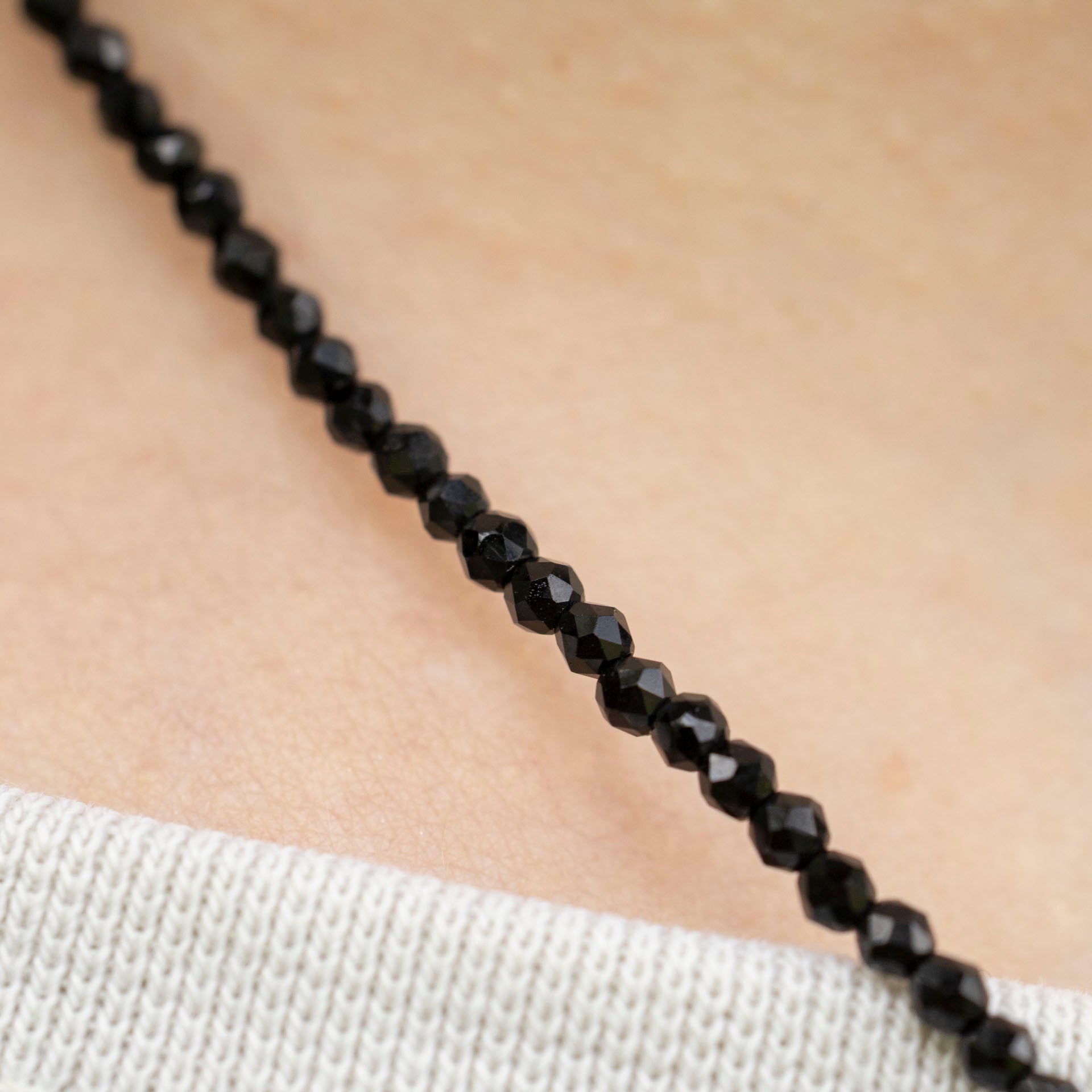 "Centred" Hammered Gold Disc Pendant with Back Spinel Chain