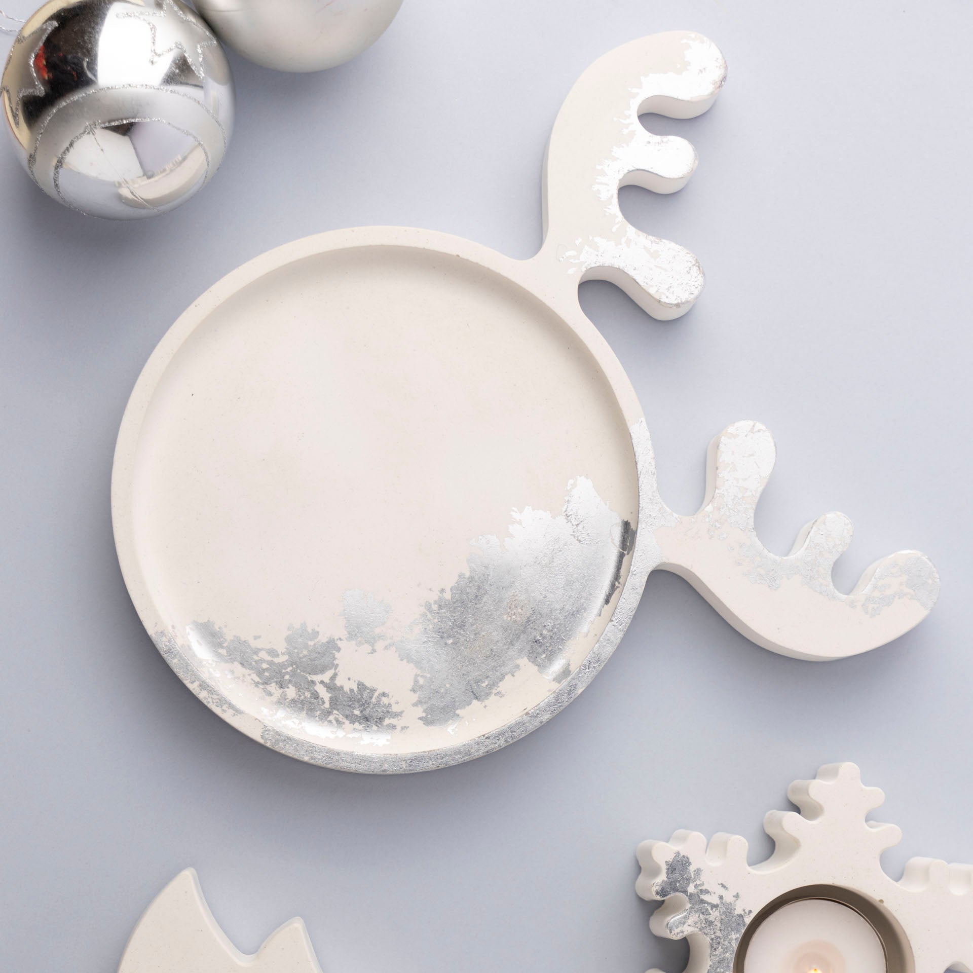 Christmas Reindeer Trinket Tray (Silver or Gold Foil)