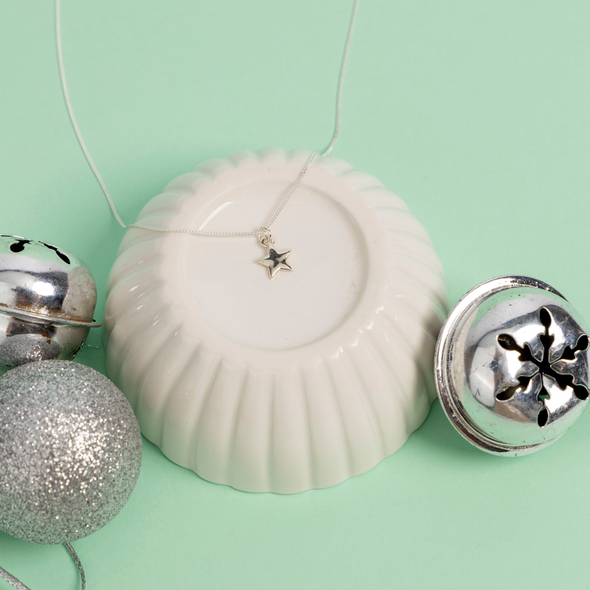 "Merry Christmas to a wonderful Granddaughter" Sterling Silver Pendant (necklace or bracelet)