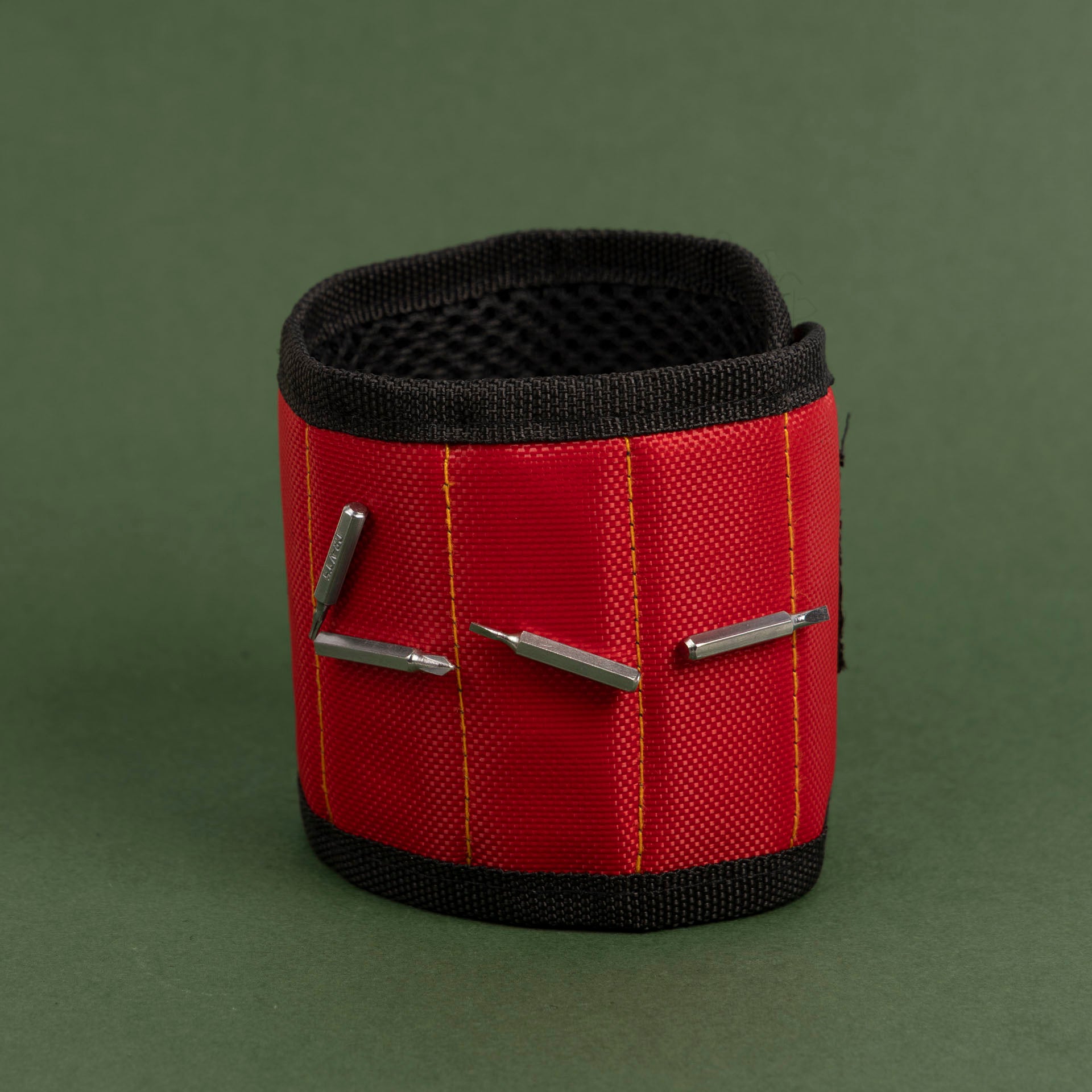 DIY Enthusiast's Magnetic Wristband (assorted colours)