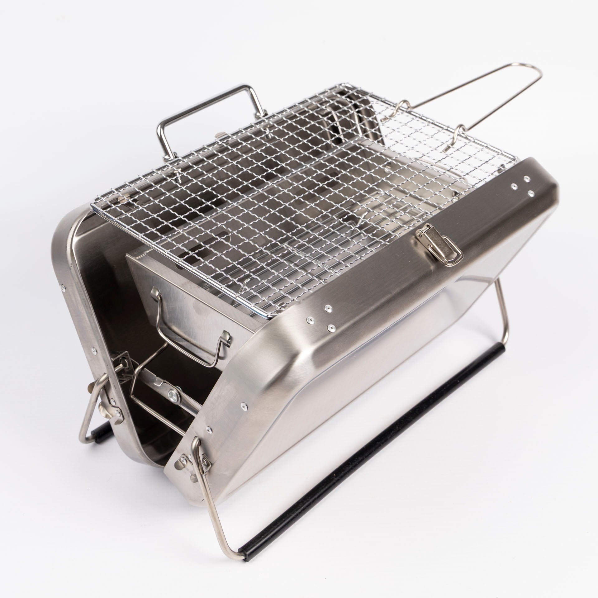 Suitcase Braai (assorted colours)