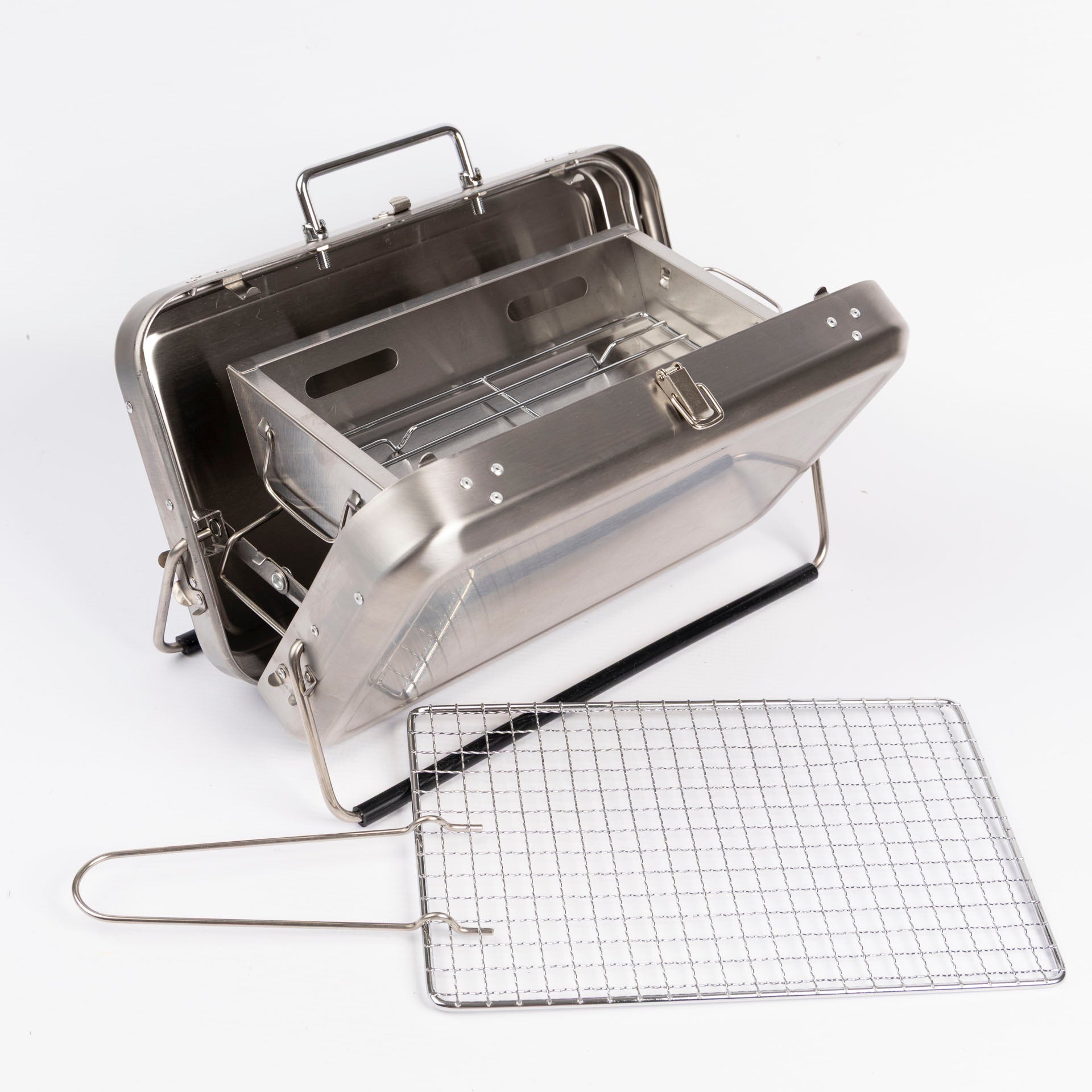 Suitcase Braai (assorted colours)