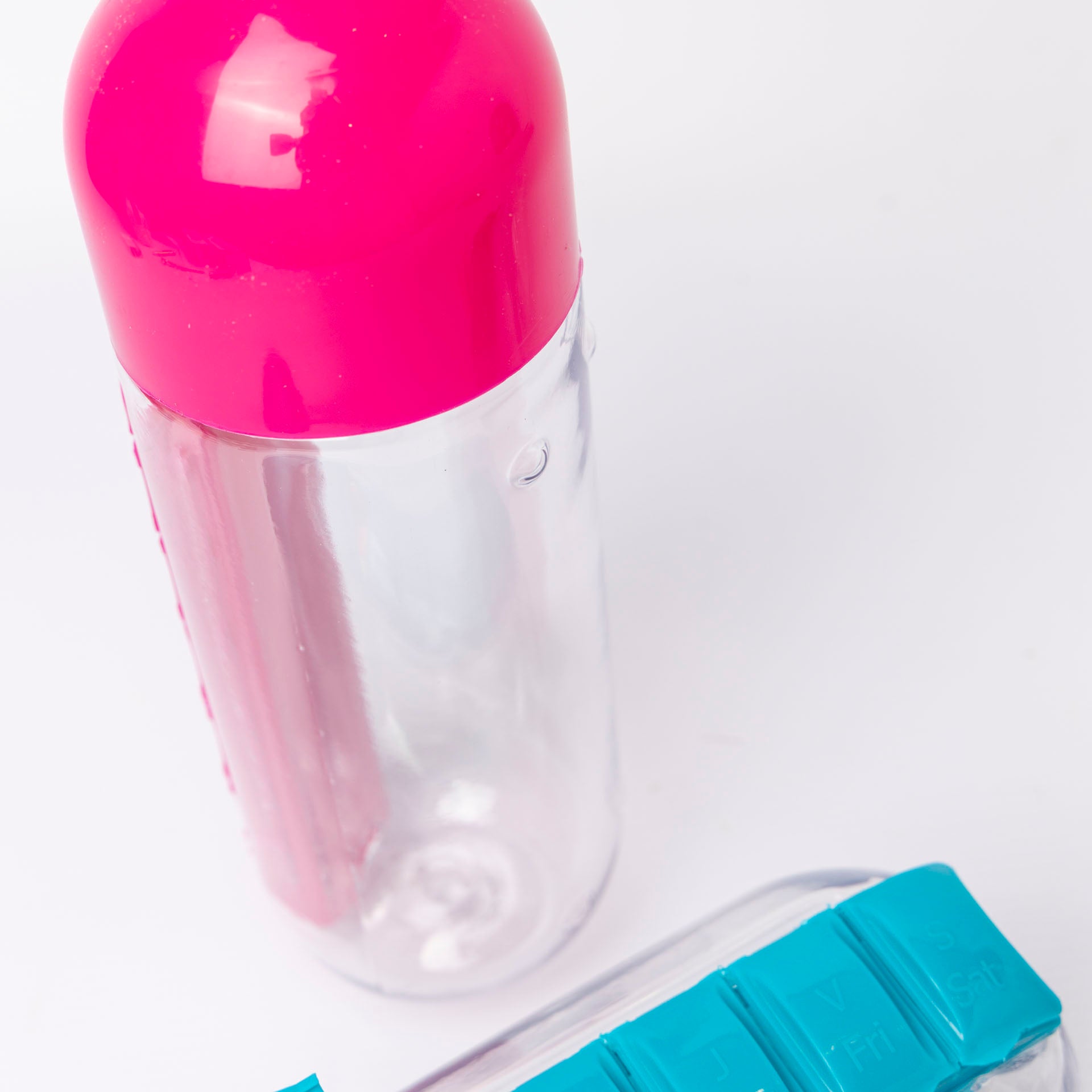 Water Bottle with Pill Storage Tray (assorted colours)