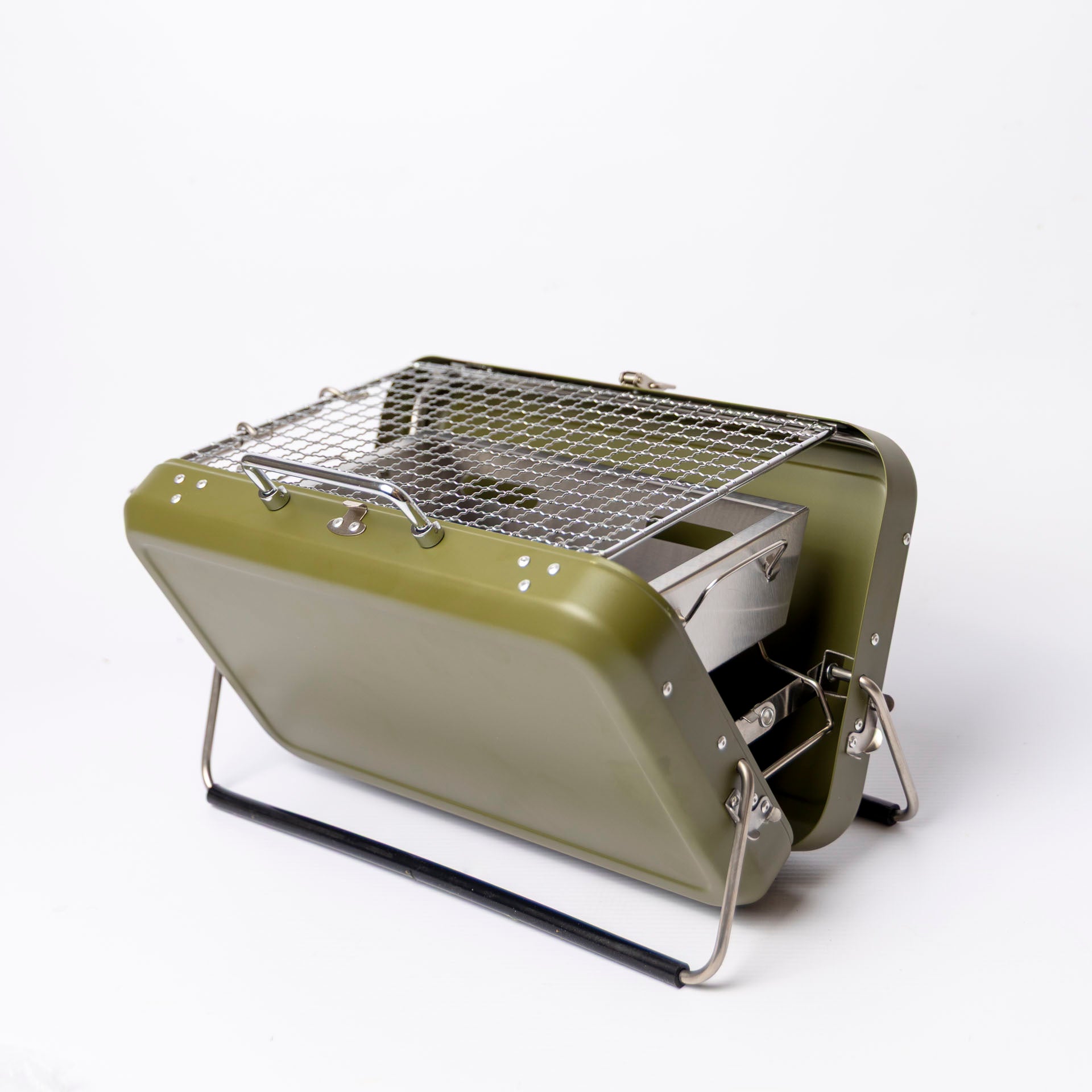 Suitcase Braai (assorted colours)