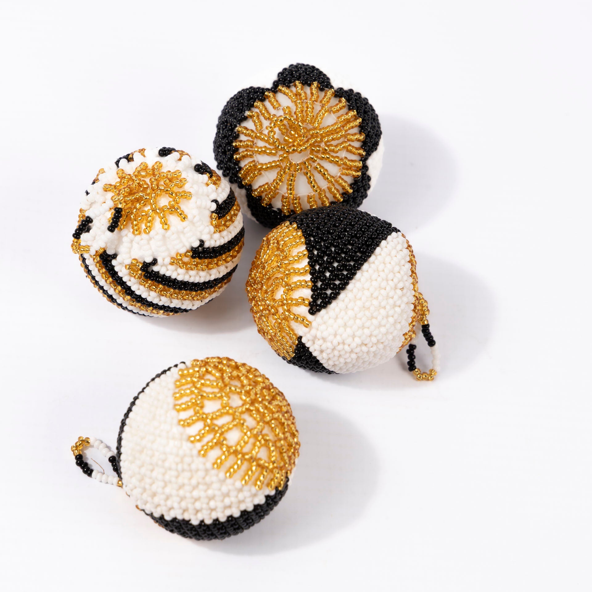 Project Hope Beaded Christmas Baubles (set of 4 – assorted colours)