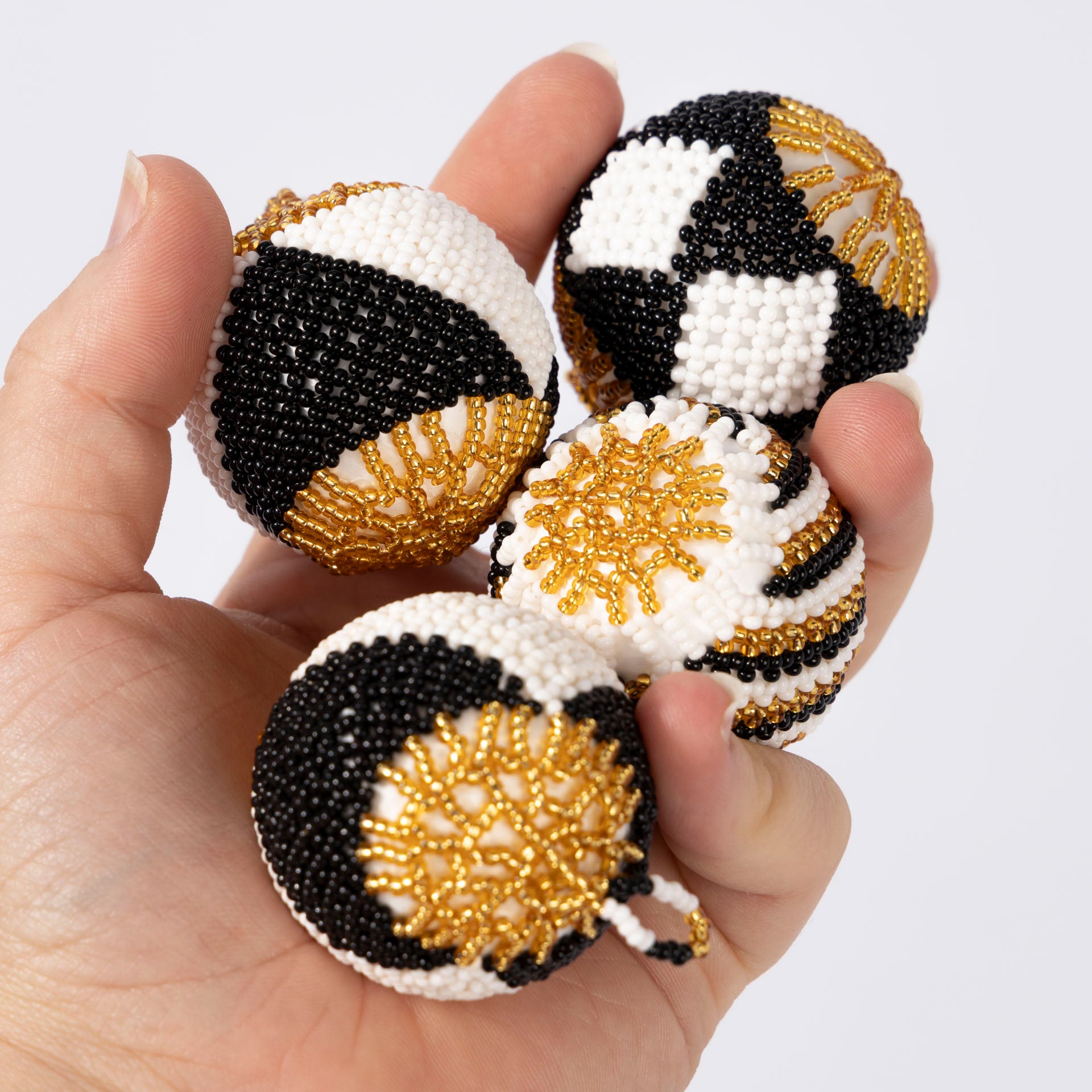 Project Hope Beaded Christmas Baubles (set of 4 – assorted colours)