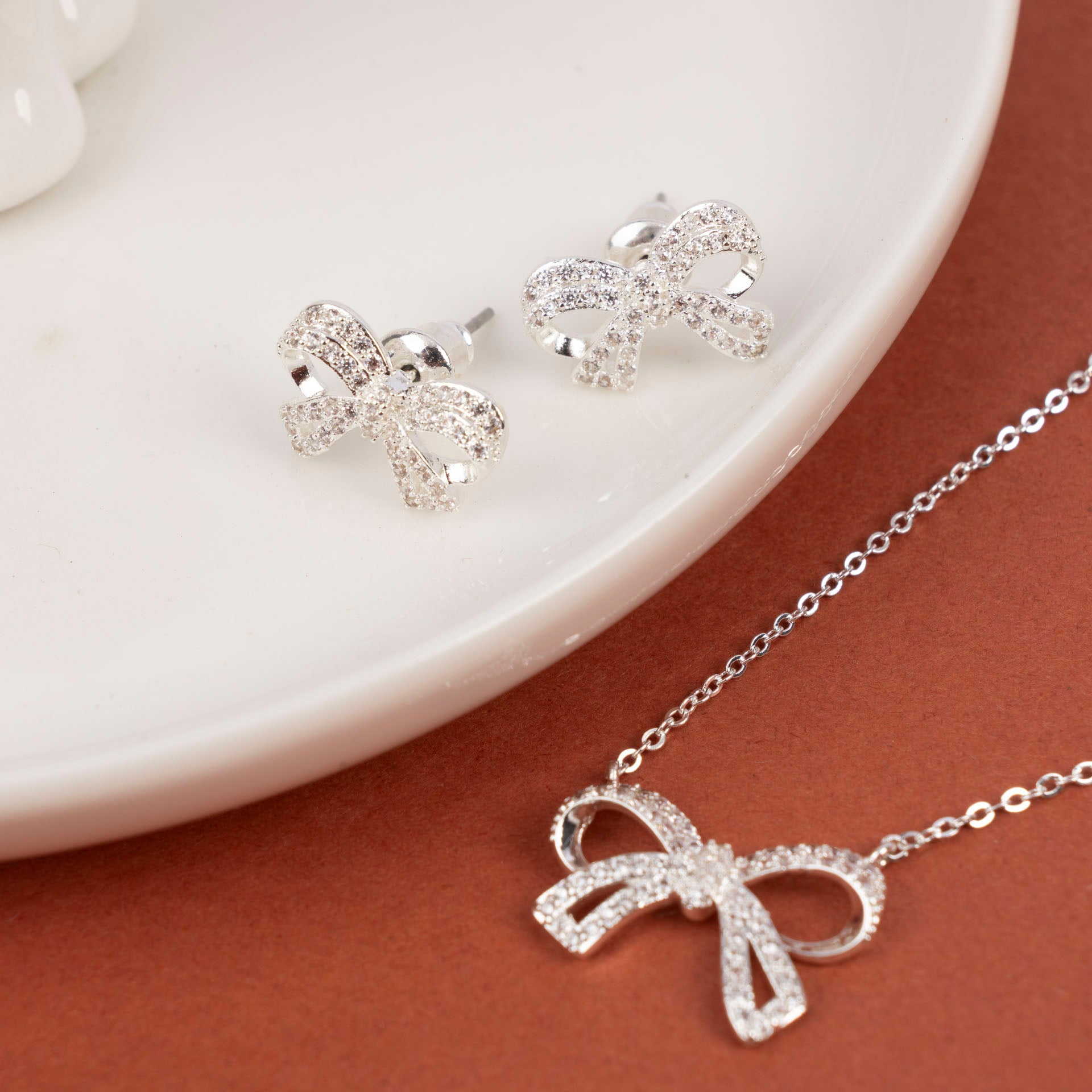 Eternal Bow Sparkle Necklace