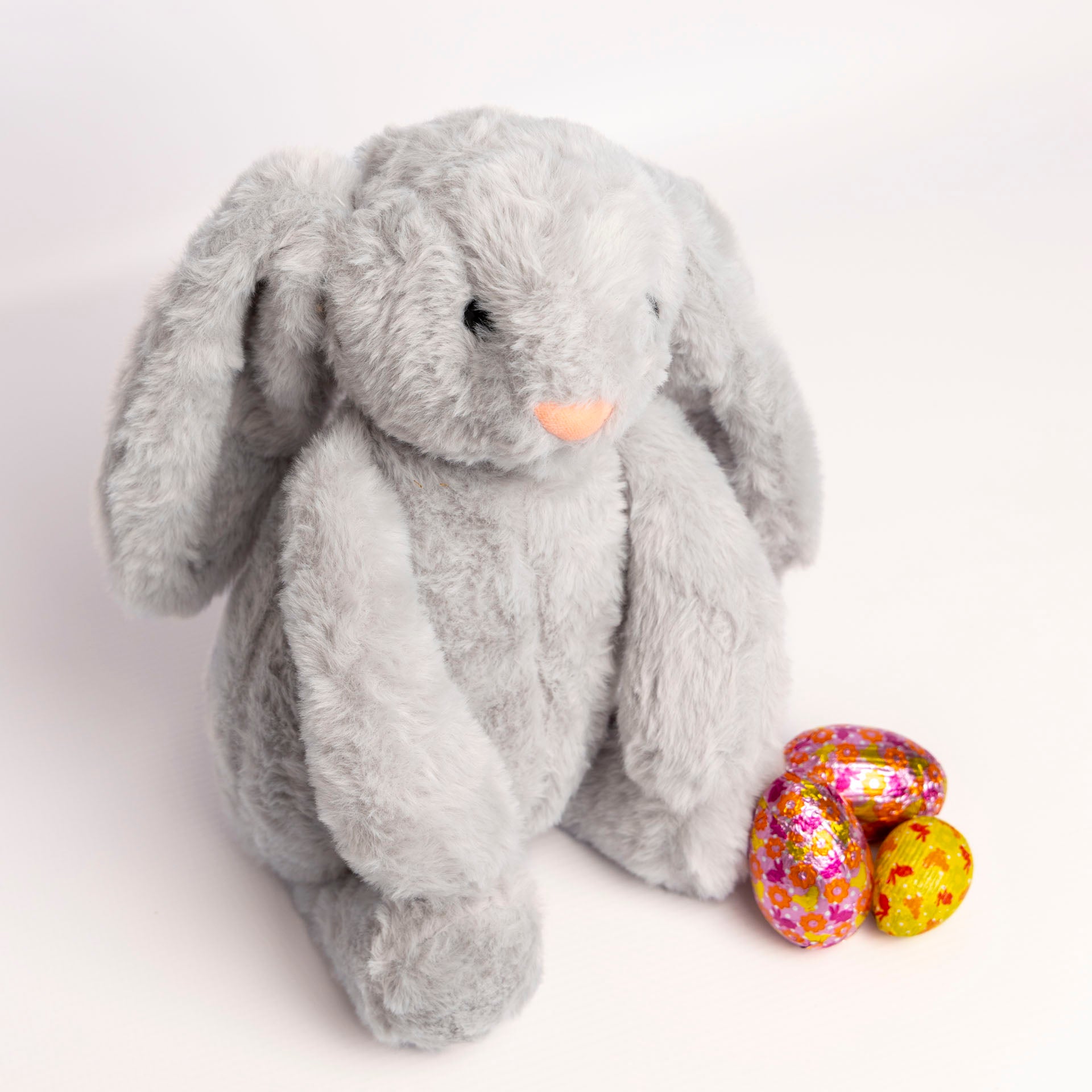 Bunny Plushie (Grey or Cream)