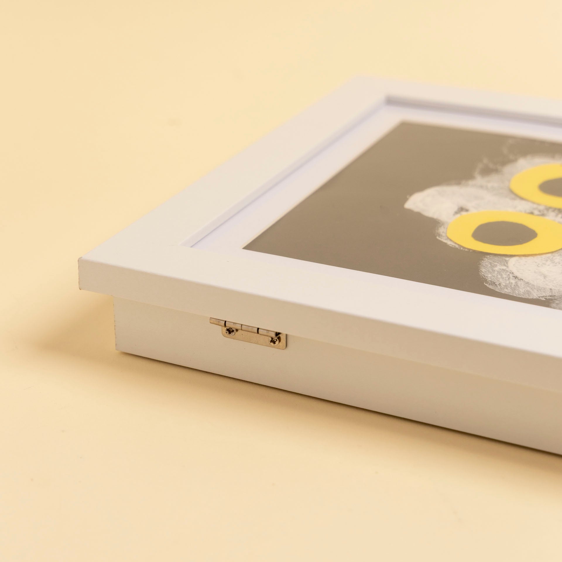 Kids' Artwork Storage and Display A4 Frame (Black / White)