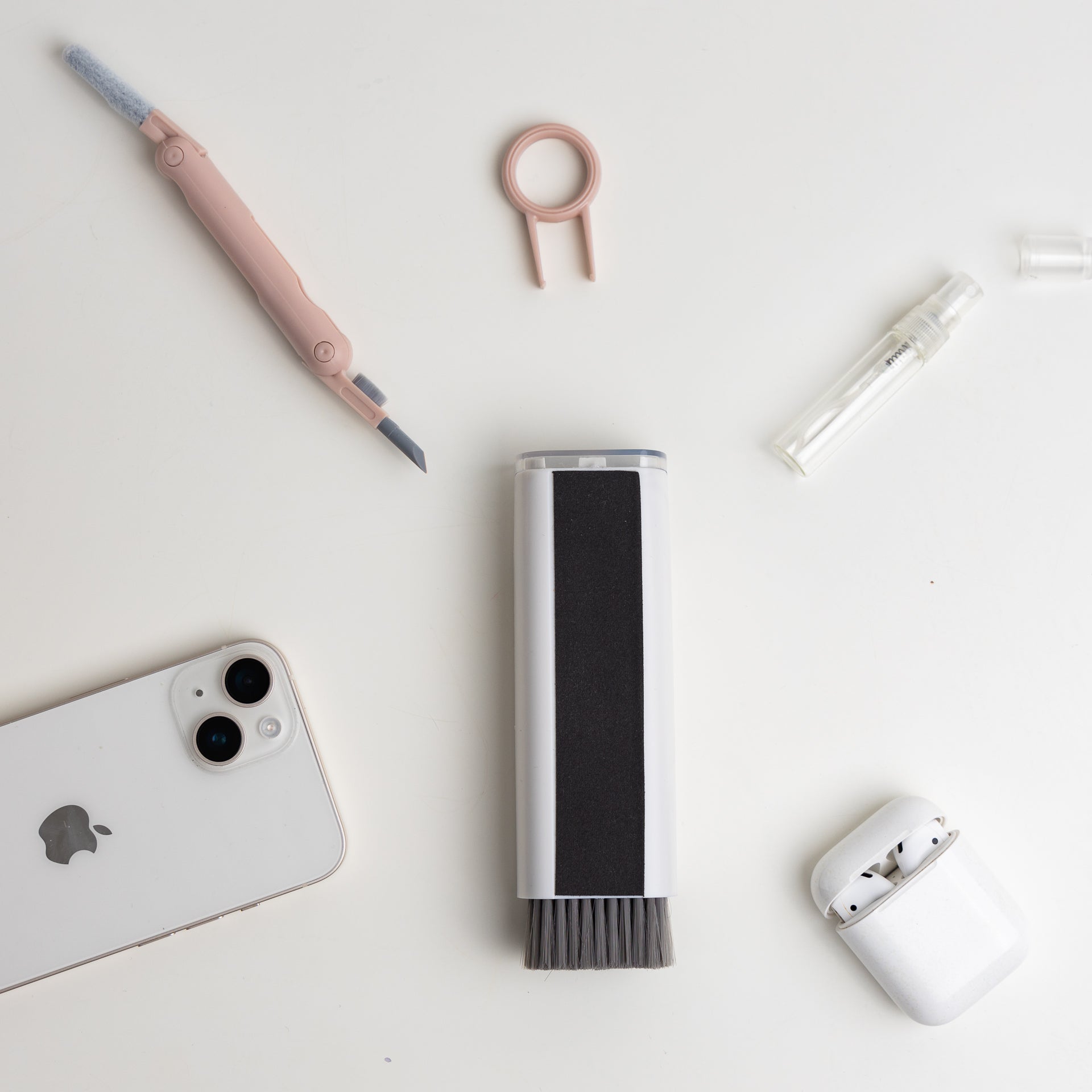 7-in-1 Tech Cleaning Kit (Pink or Blue)