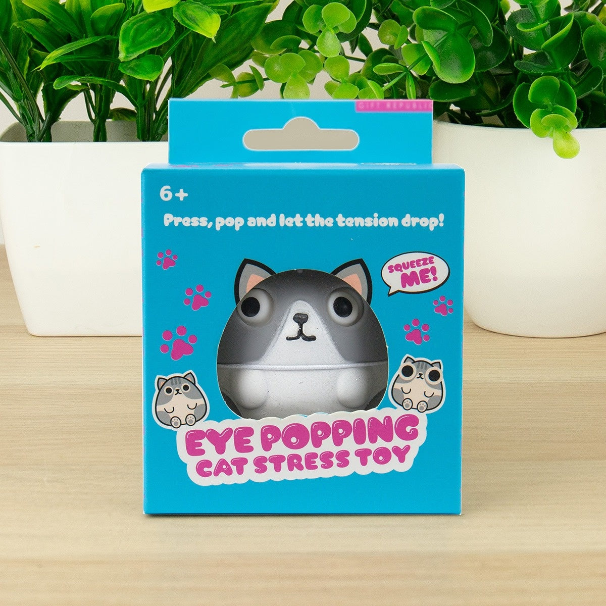 Eye-Popping Stress Toys (Cat or Dog)