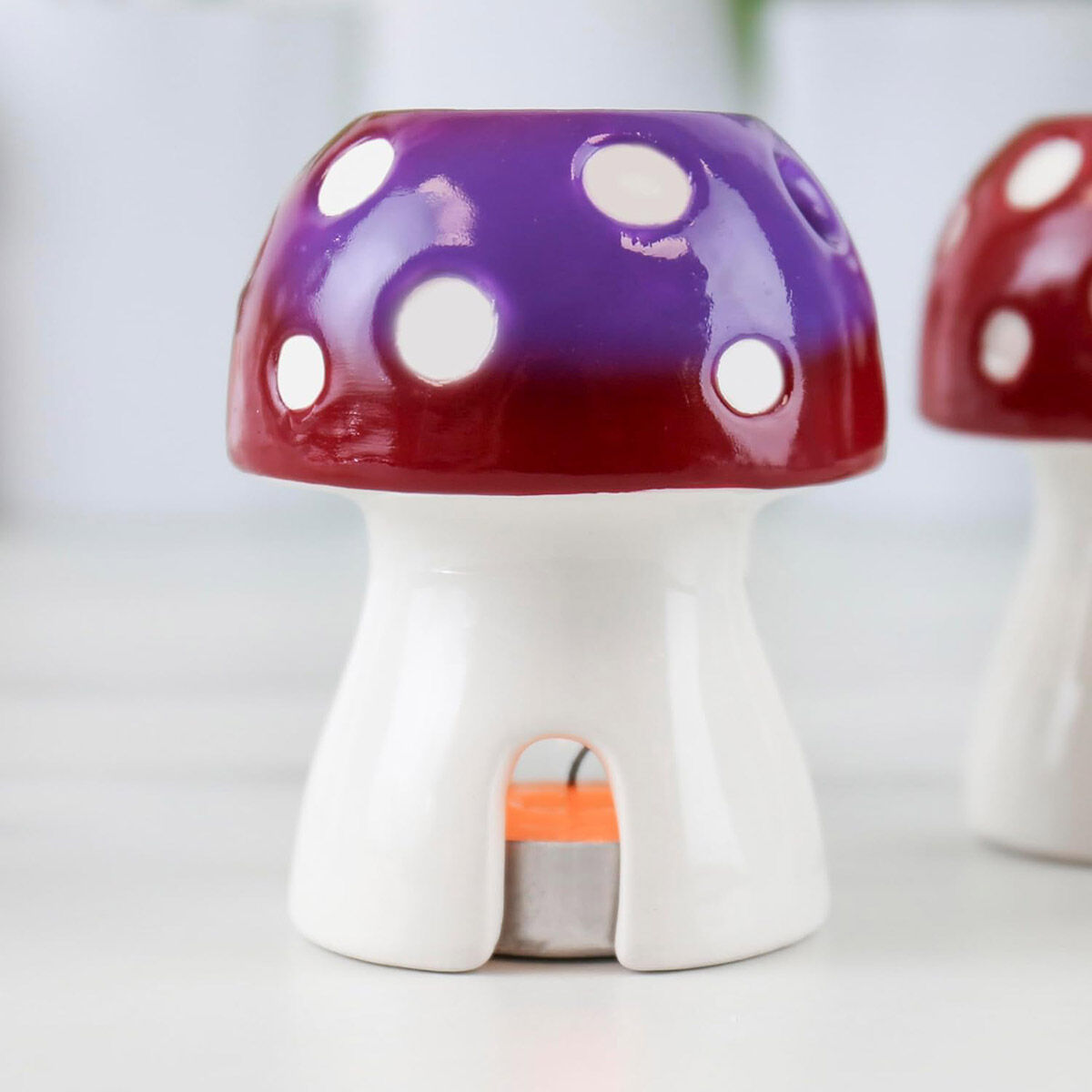 Colour-Changing Mushroom Wax Burner