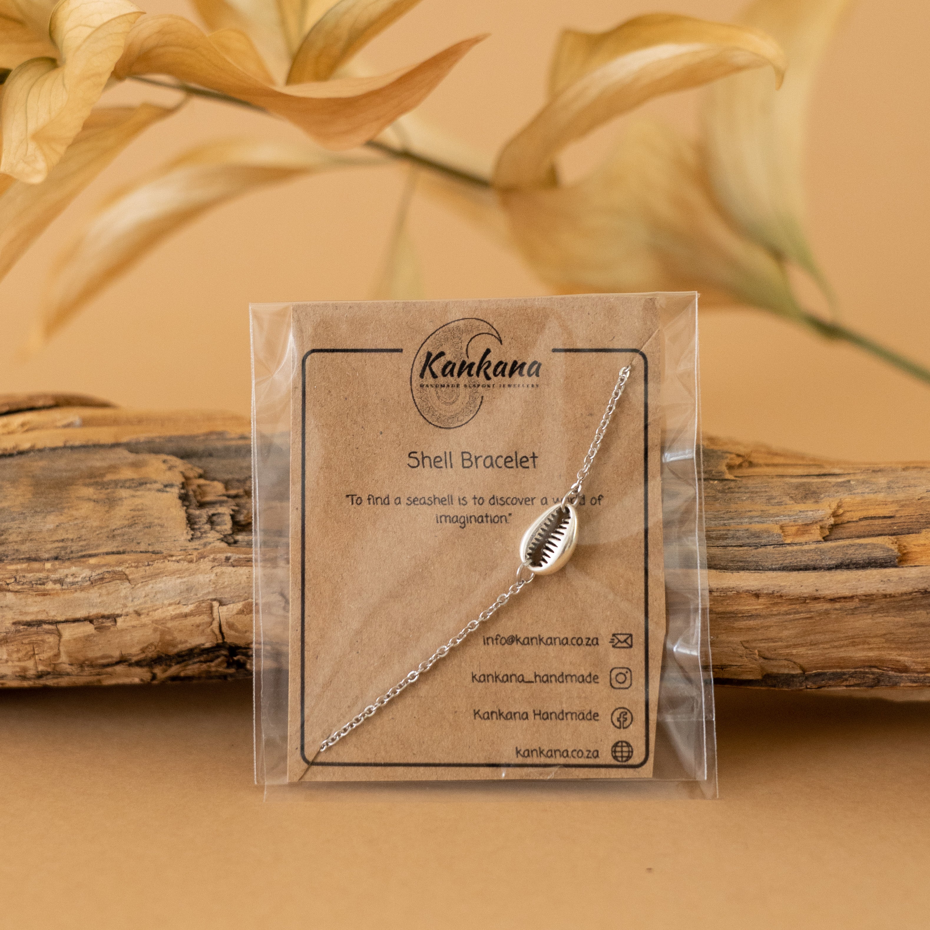 Shell Chain Bracelet