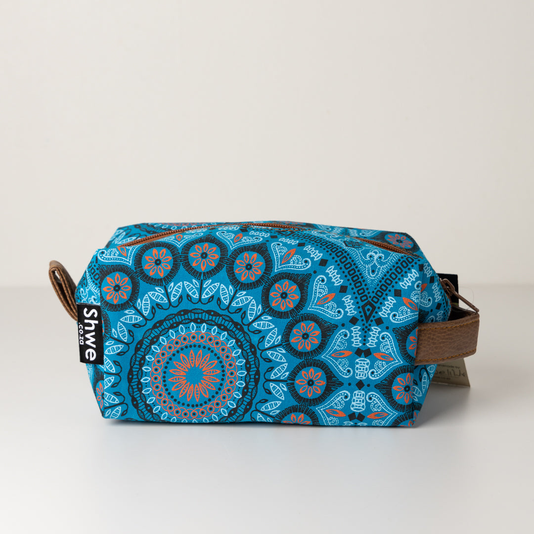 Shwe Rectangular Toiletry Bag