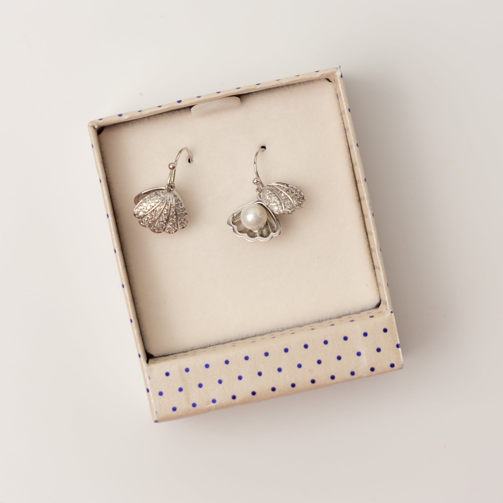 Diamanté Shell Earrings with Hidden Pearls