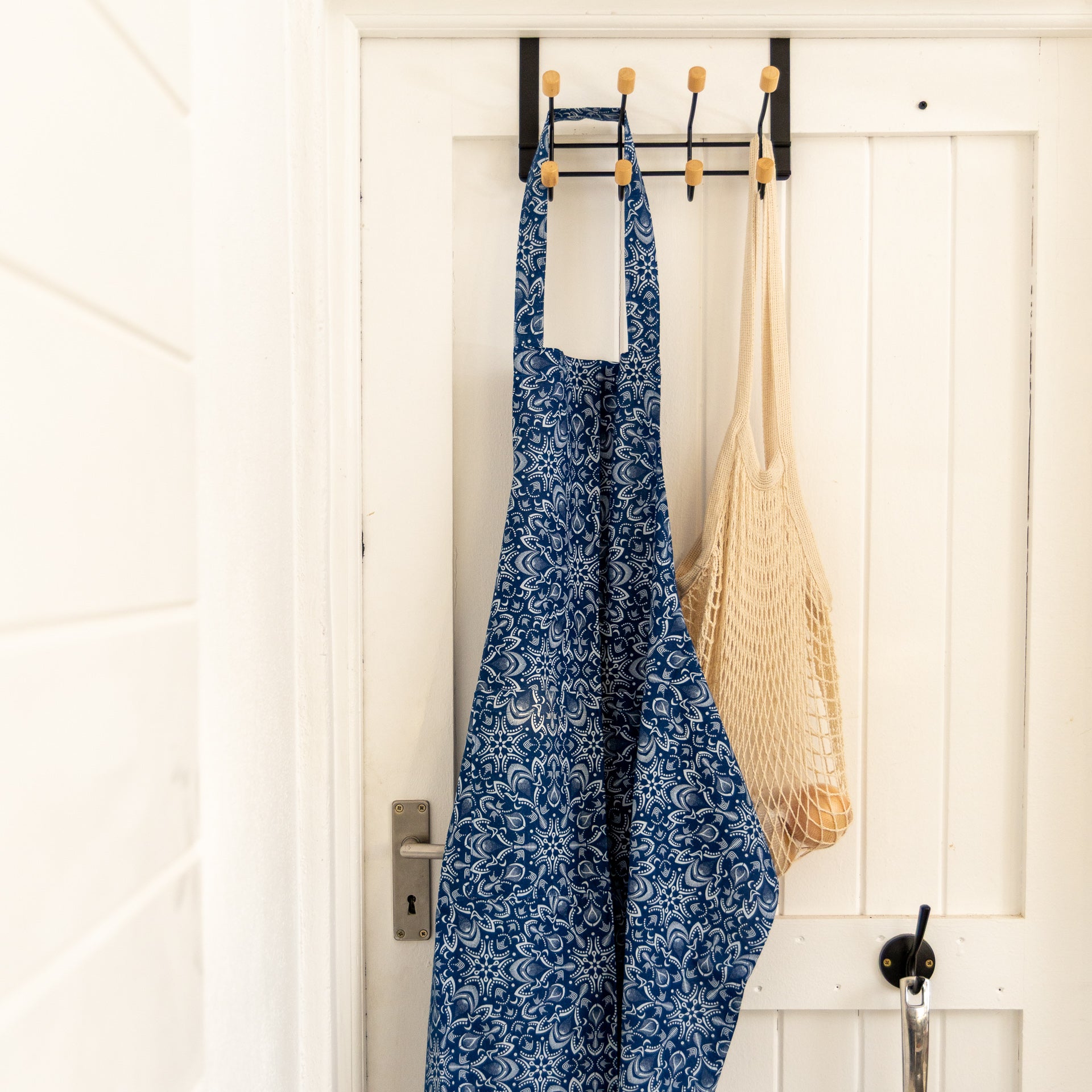 Shwe Aprons